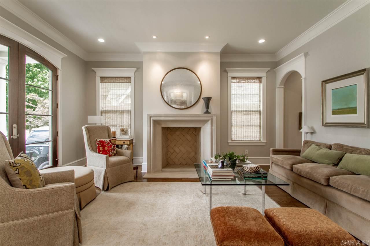 NEWTONS - Residential