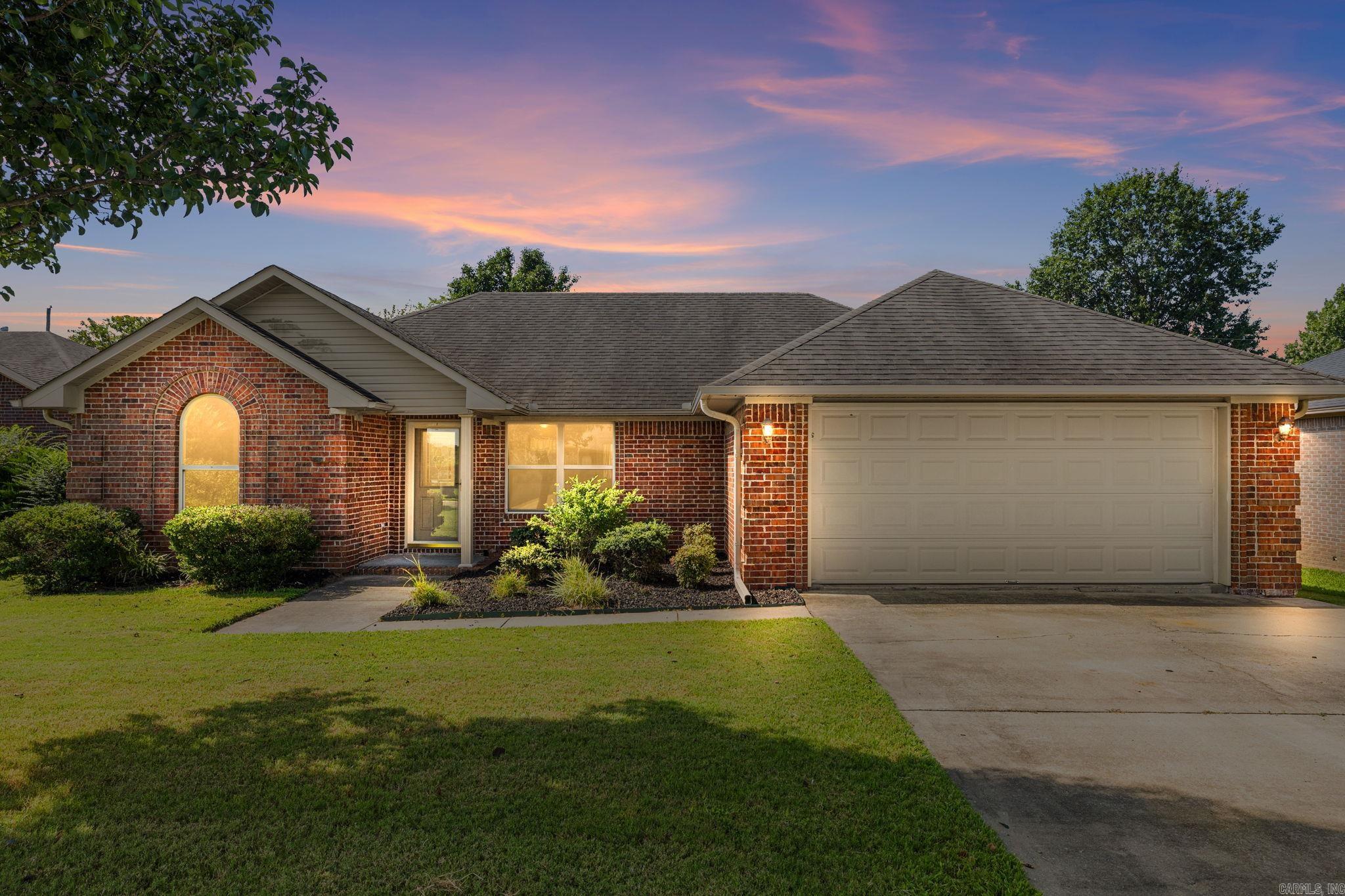 JAXON TERRACE - Residential