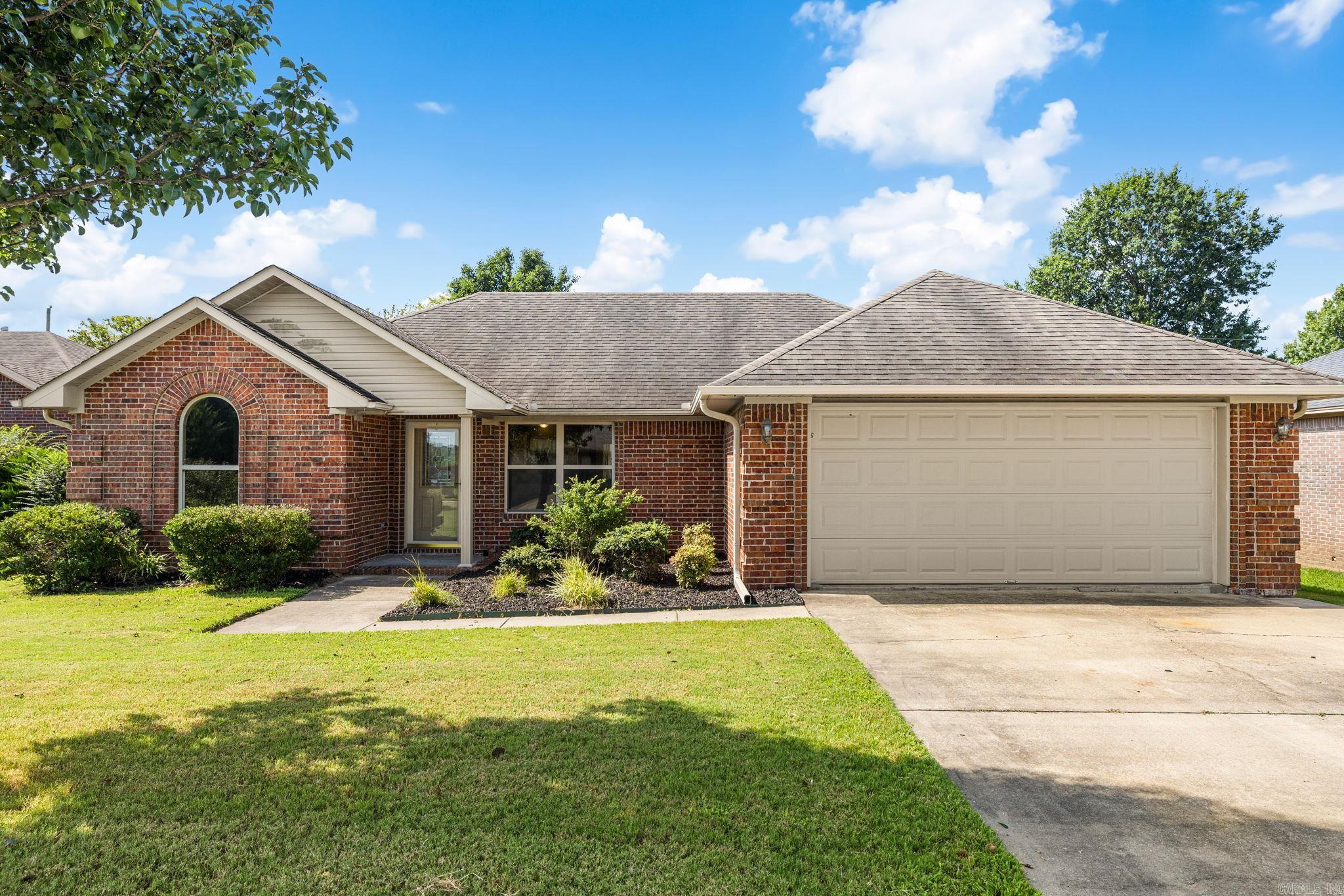 JAXON TERRACE - Residential