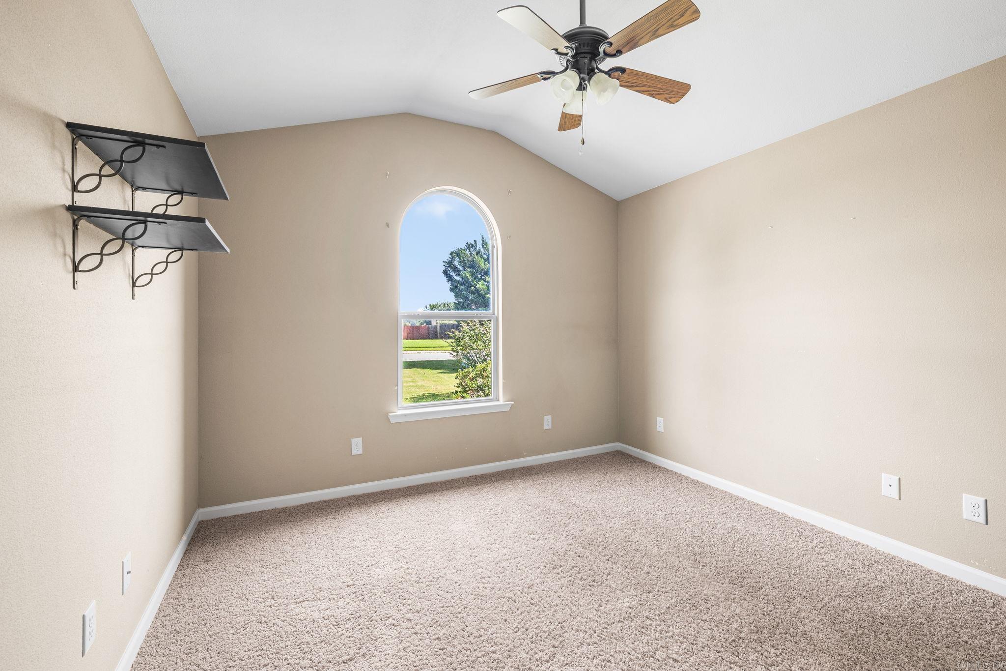 JAXON TERRACE - Residential