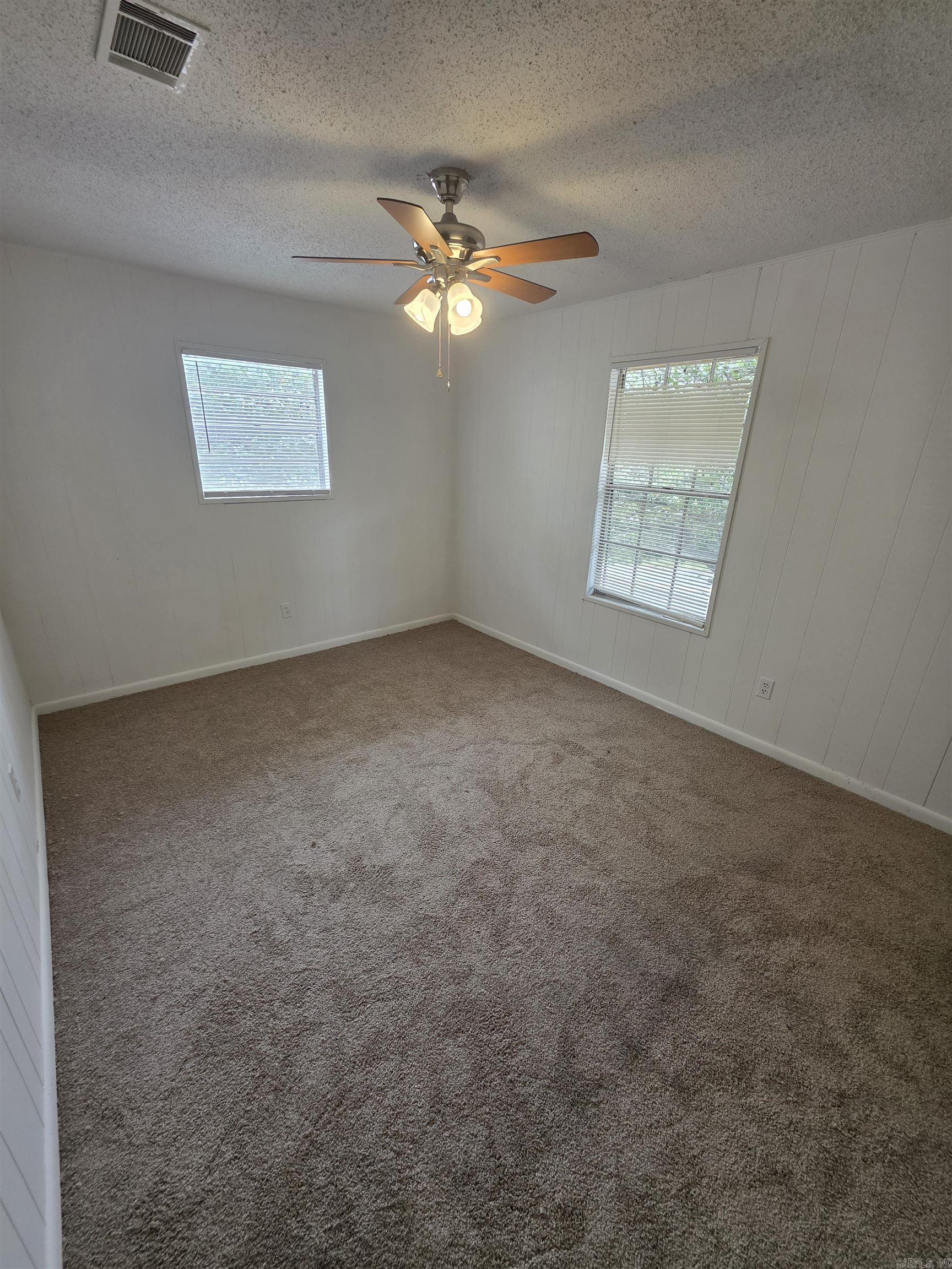 BELWOOD ADDN - Residential Lease