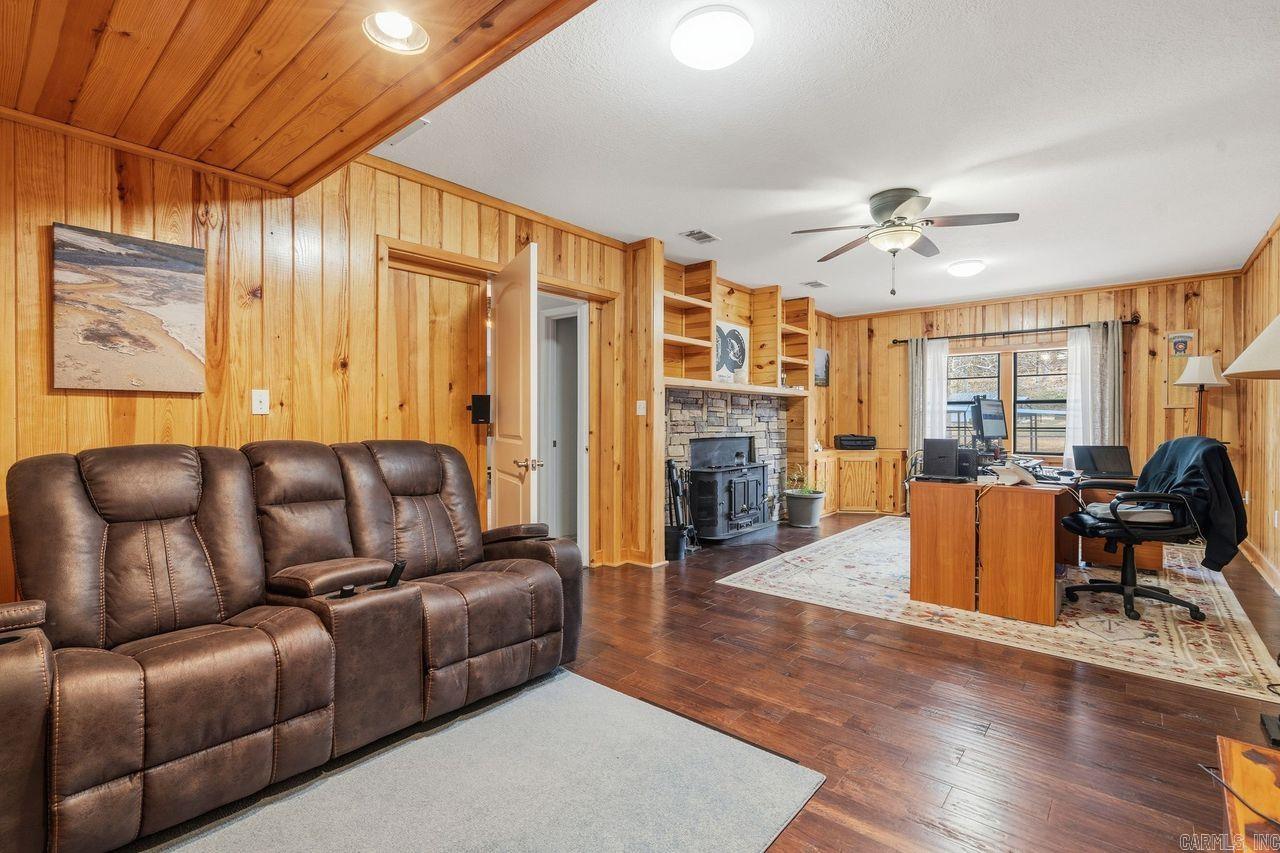 TREASURE ISLE 2 - Residential
