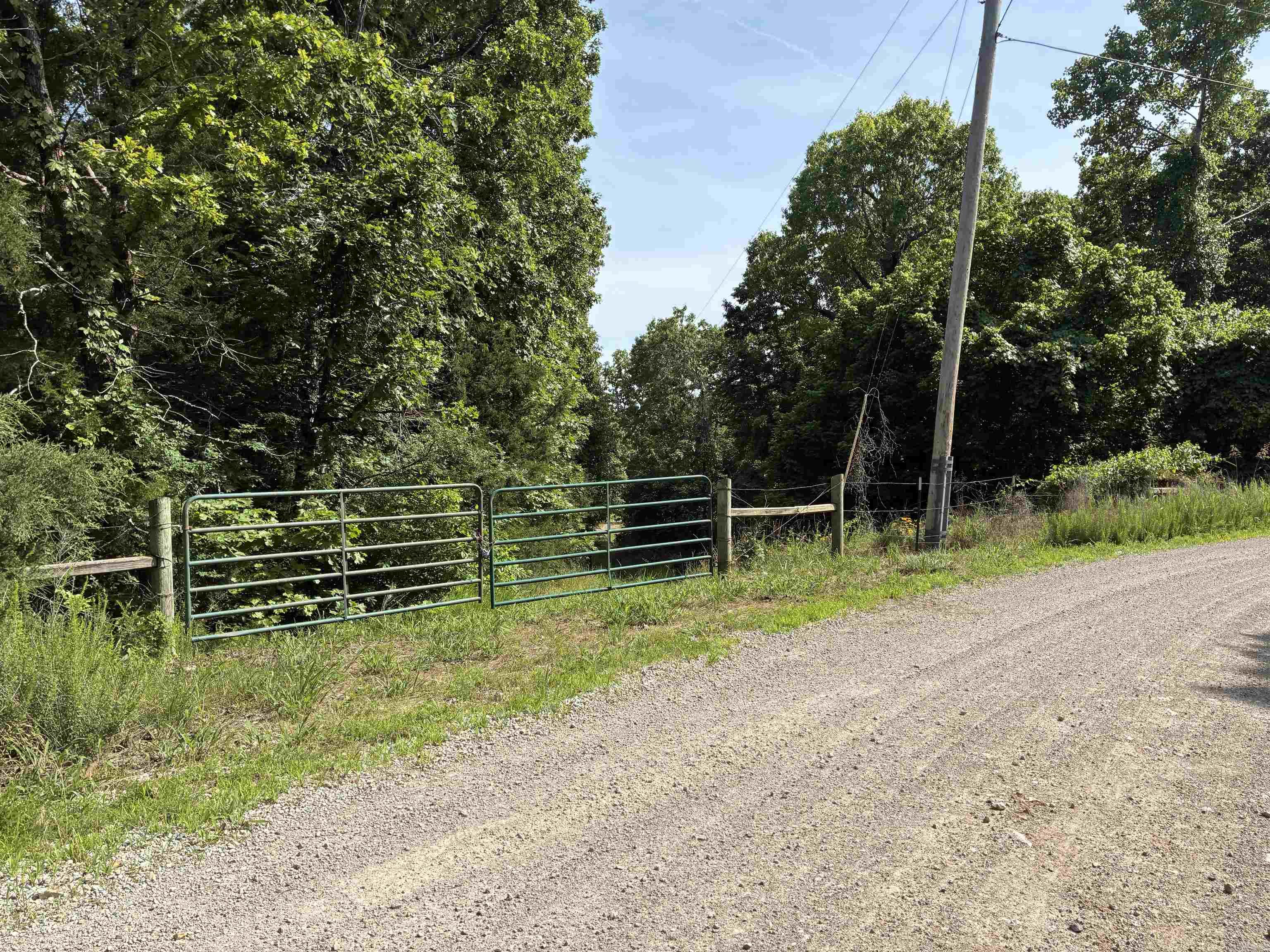 Round Mountain Estates - Land