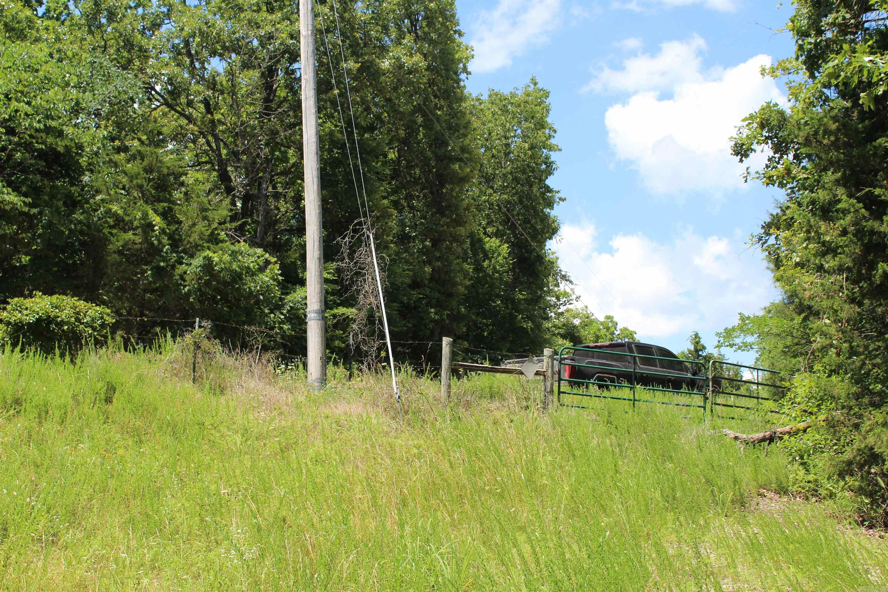 Round Mountain Estates - Land