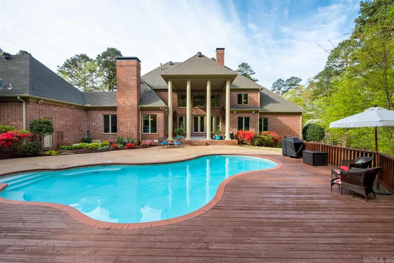 CHENAL DOWNS - Residential