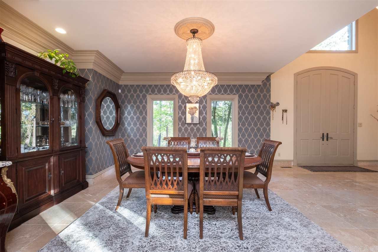 CHENAL DOWNS - Residential