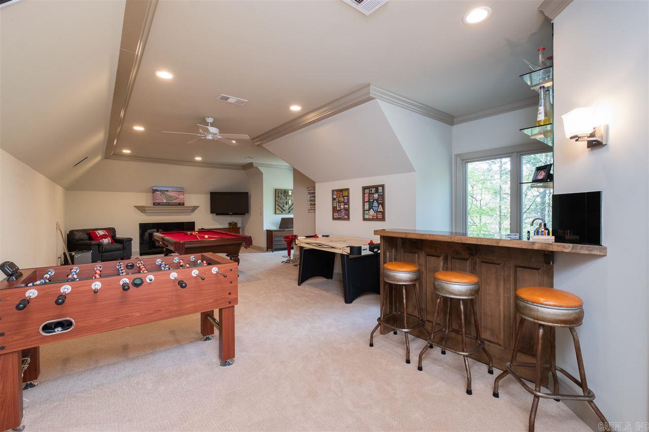 CHENAL DOWNS - Residential