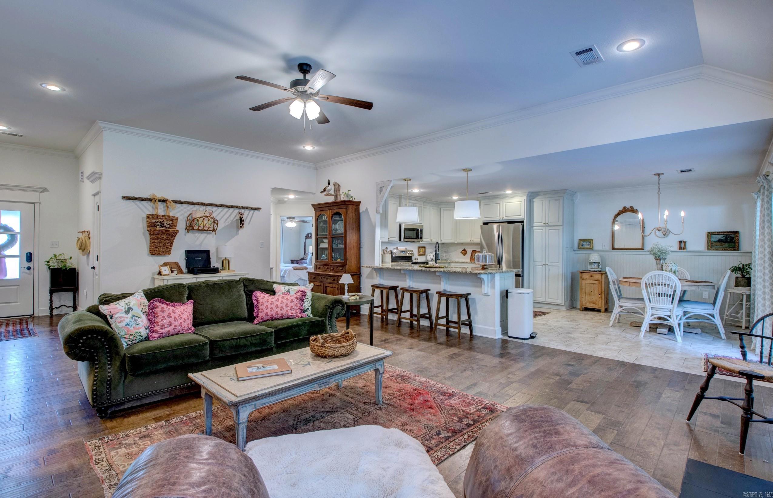 Pinewood Estates - Residential