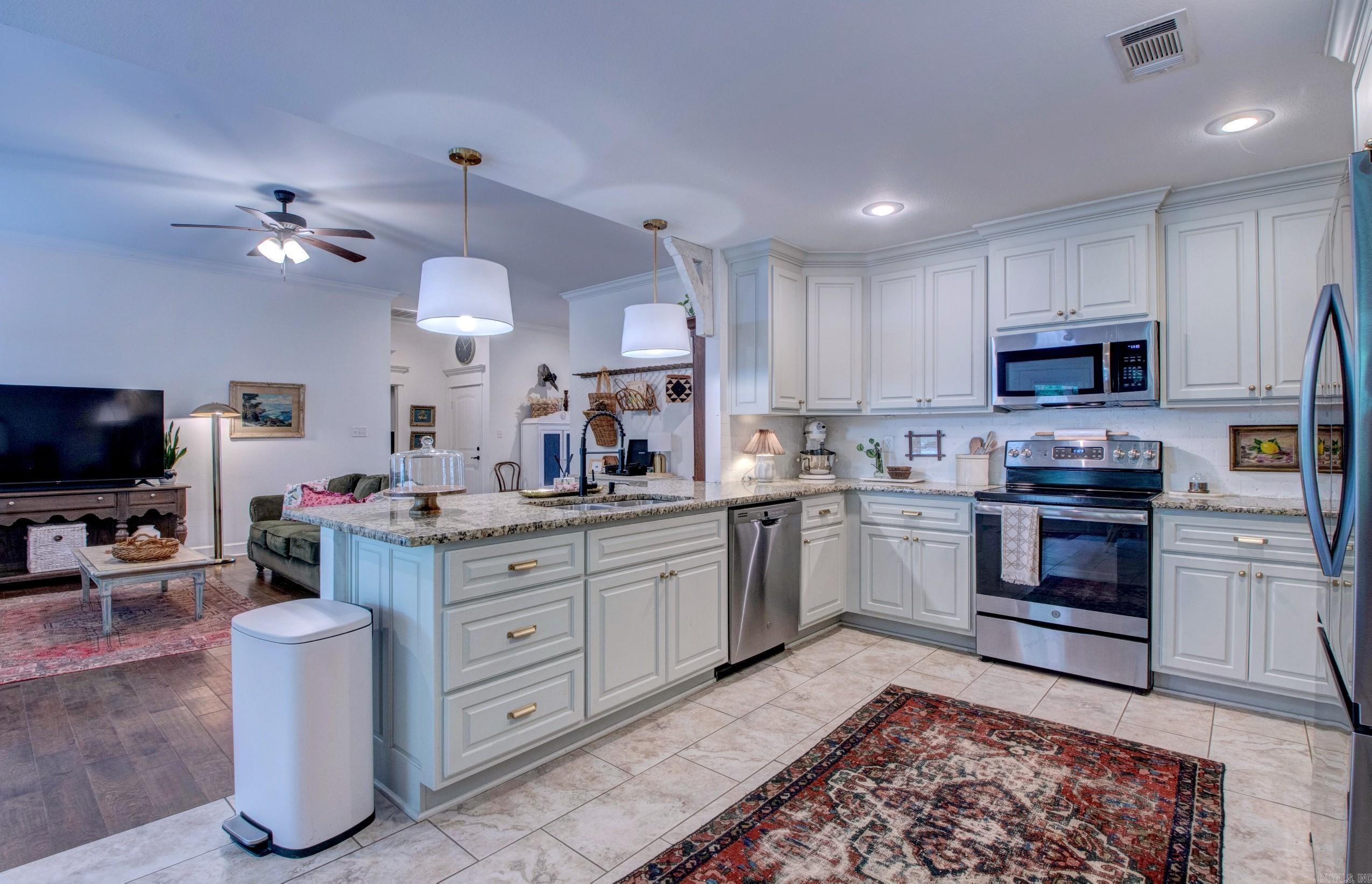 Pinewood Estates - Residential