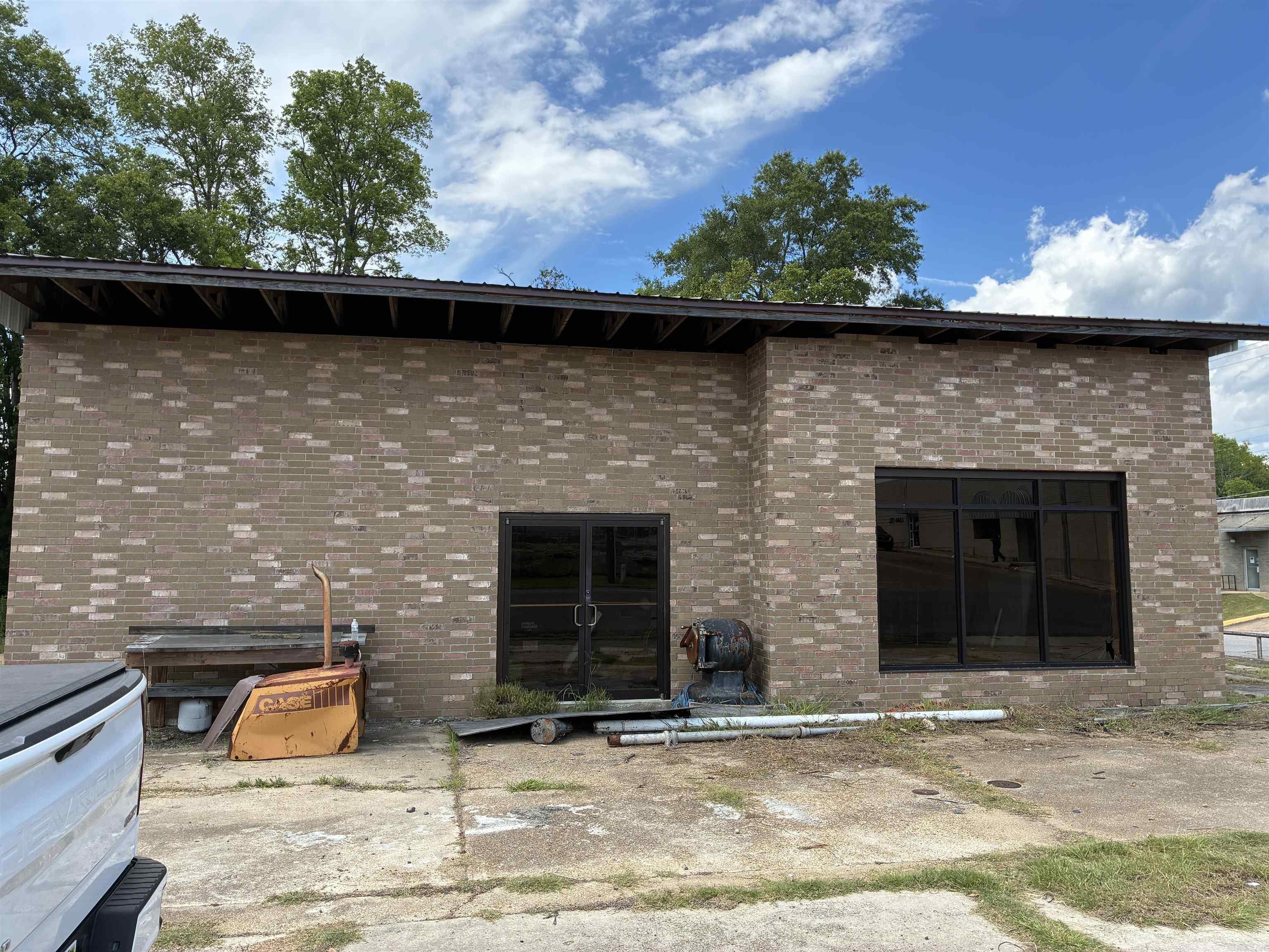 W L BRADLEY ADDN - Commercial Sale