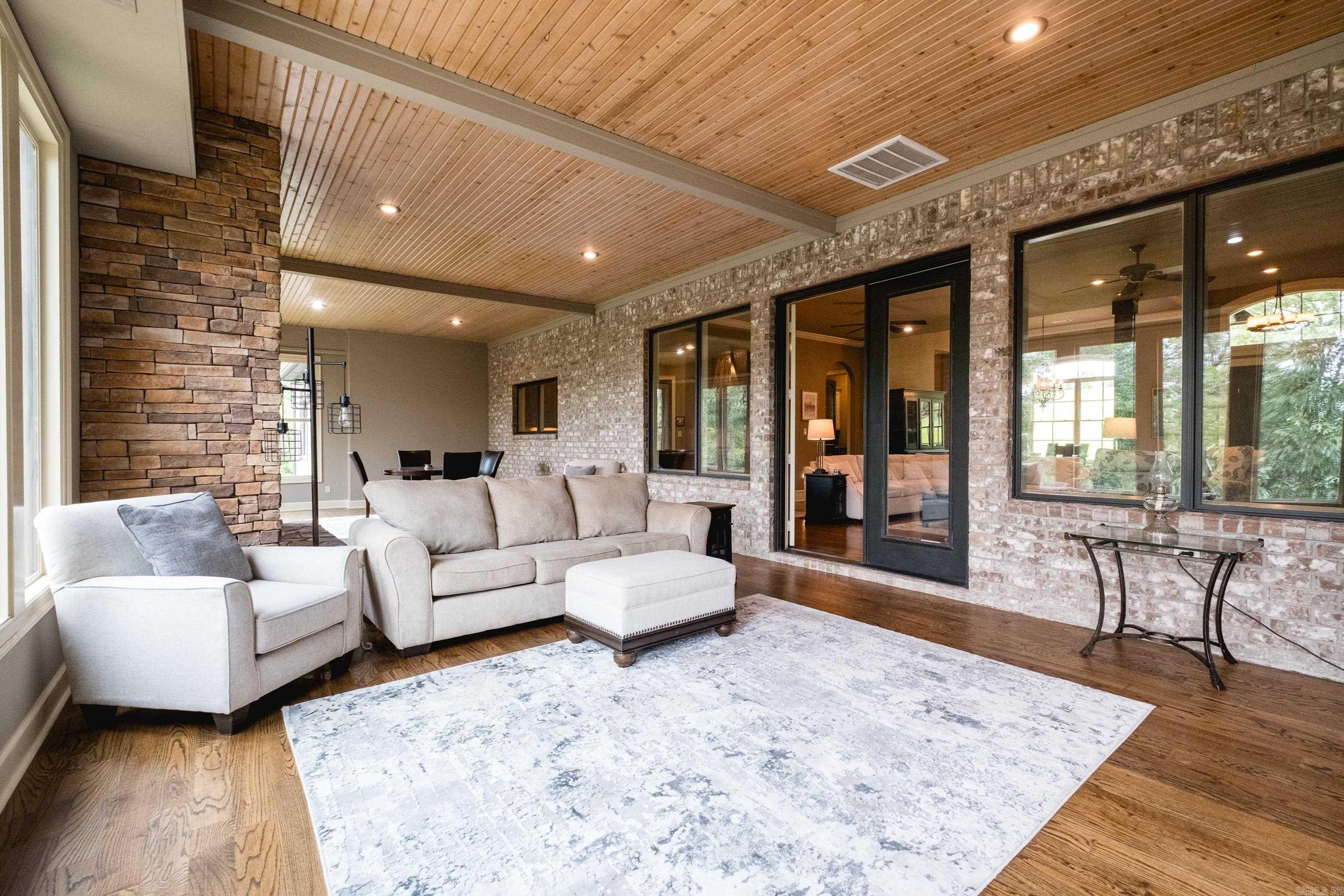 WATERVIEW ESTATES - Residential