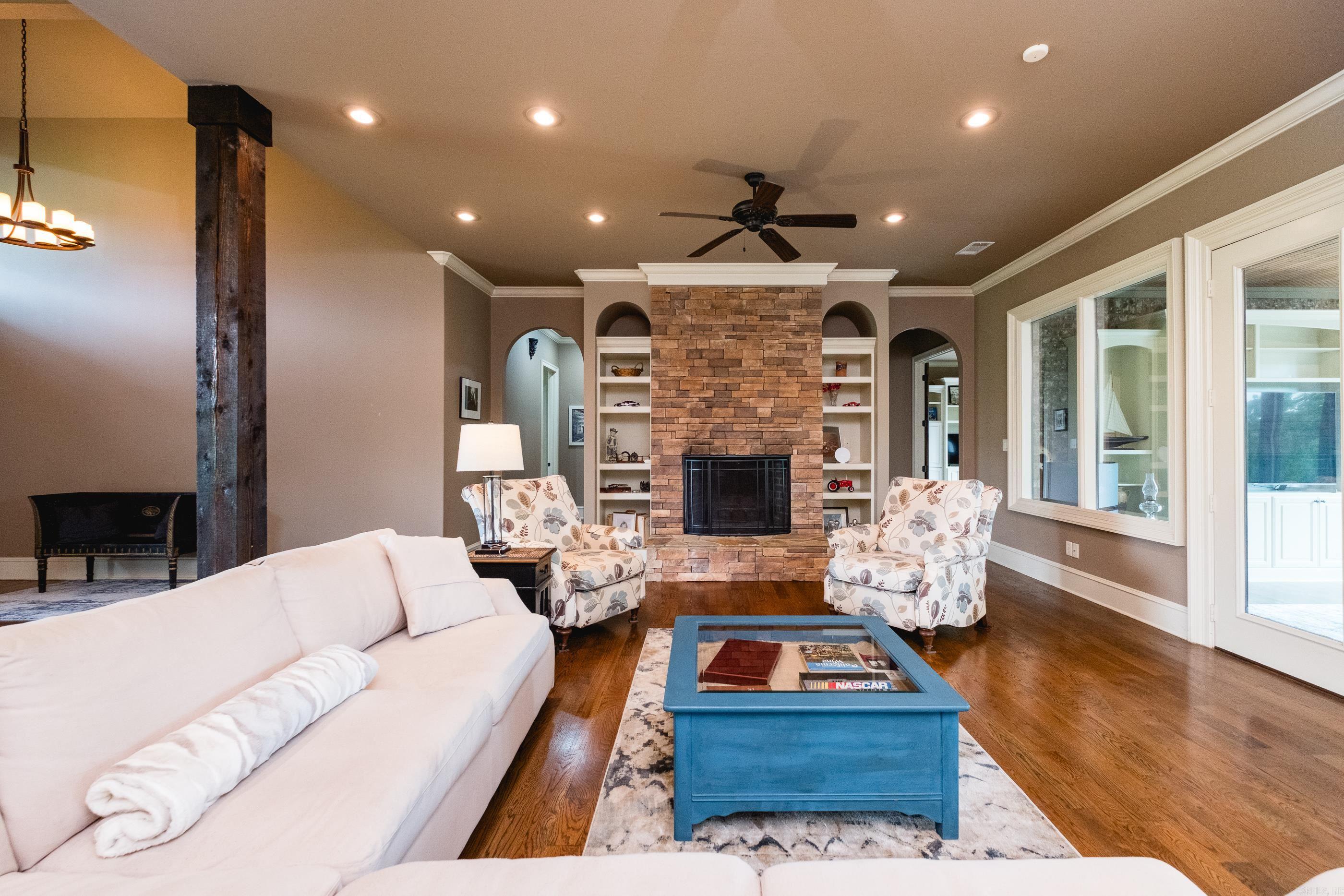 WATERVIEW ESTATES - Residential