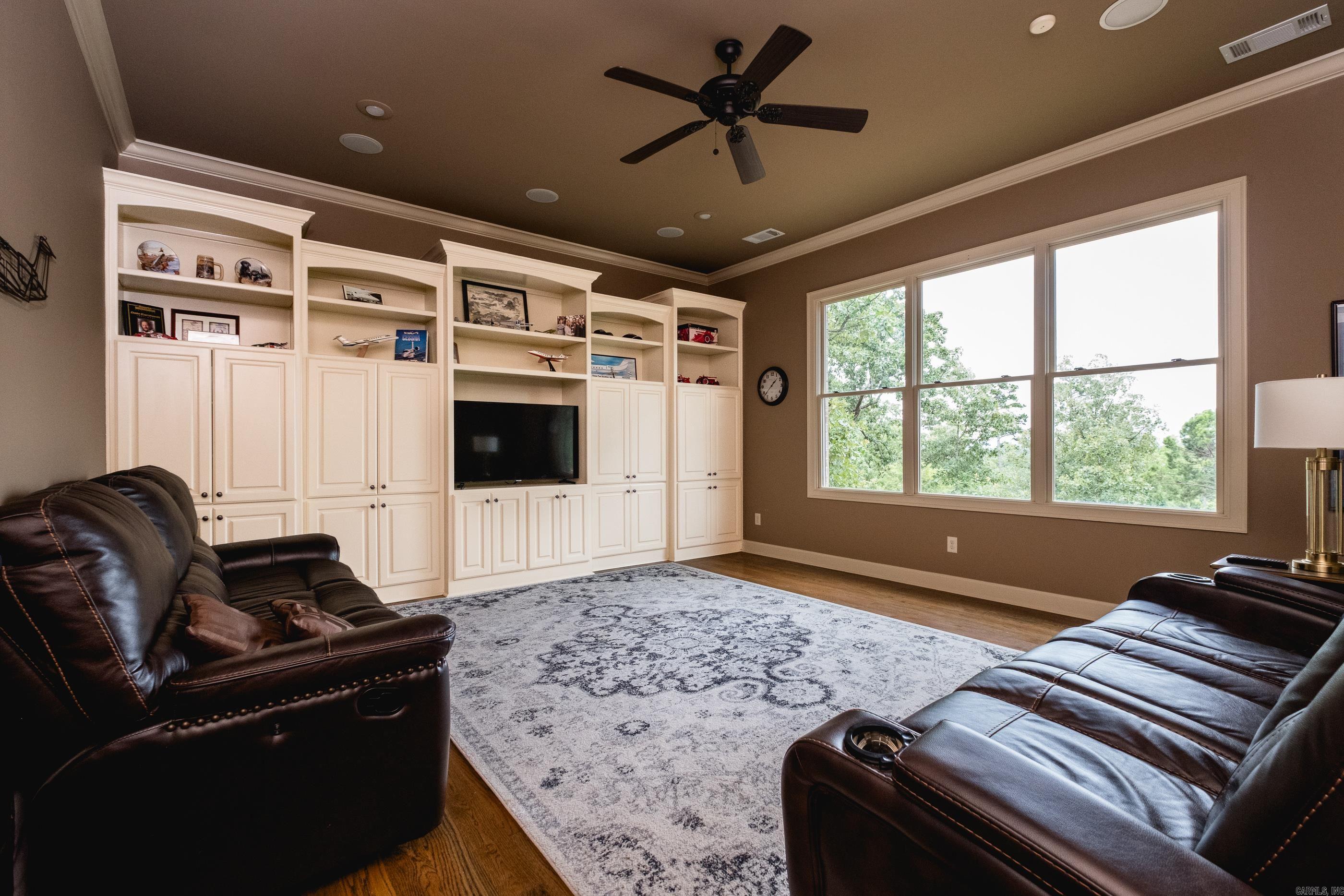 WATERVIEW ESTATES - Residential