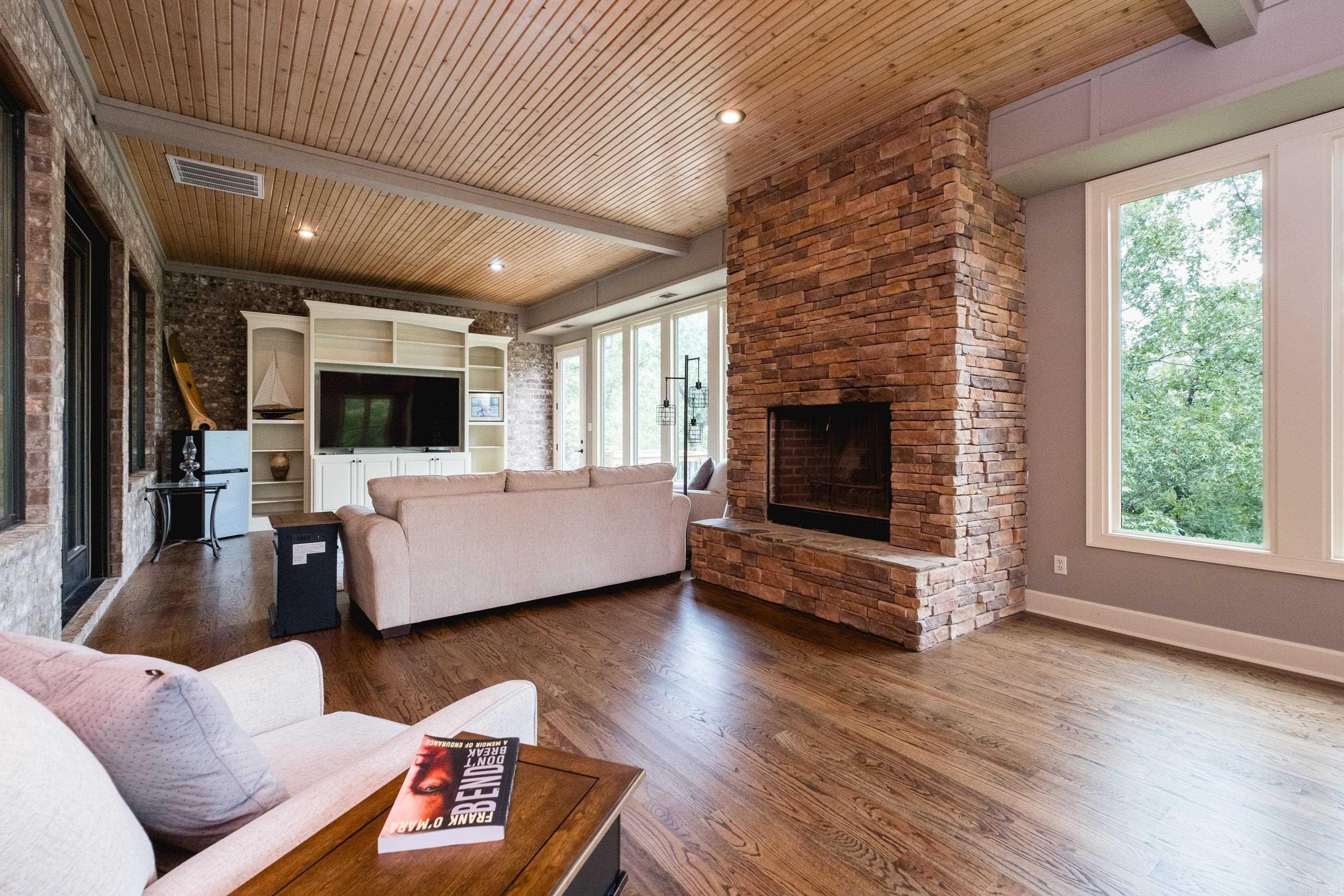 WATERVIEW ESTATES - Residential