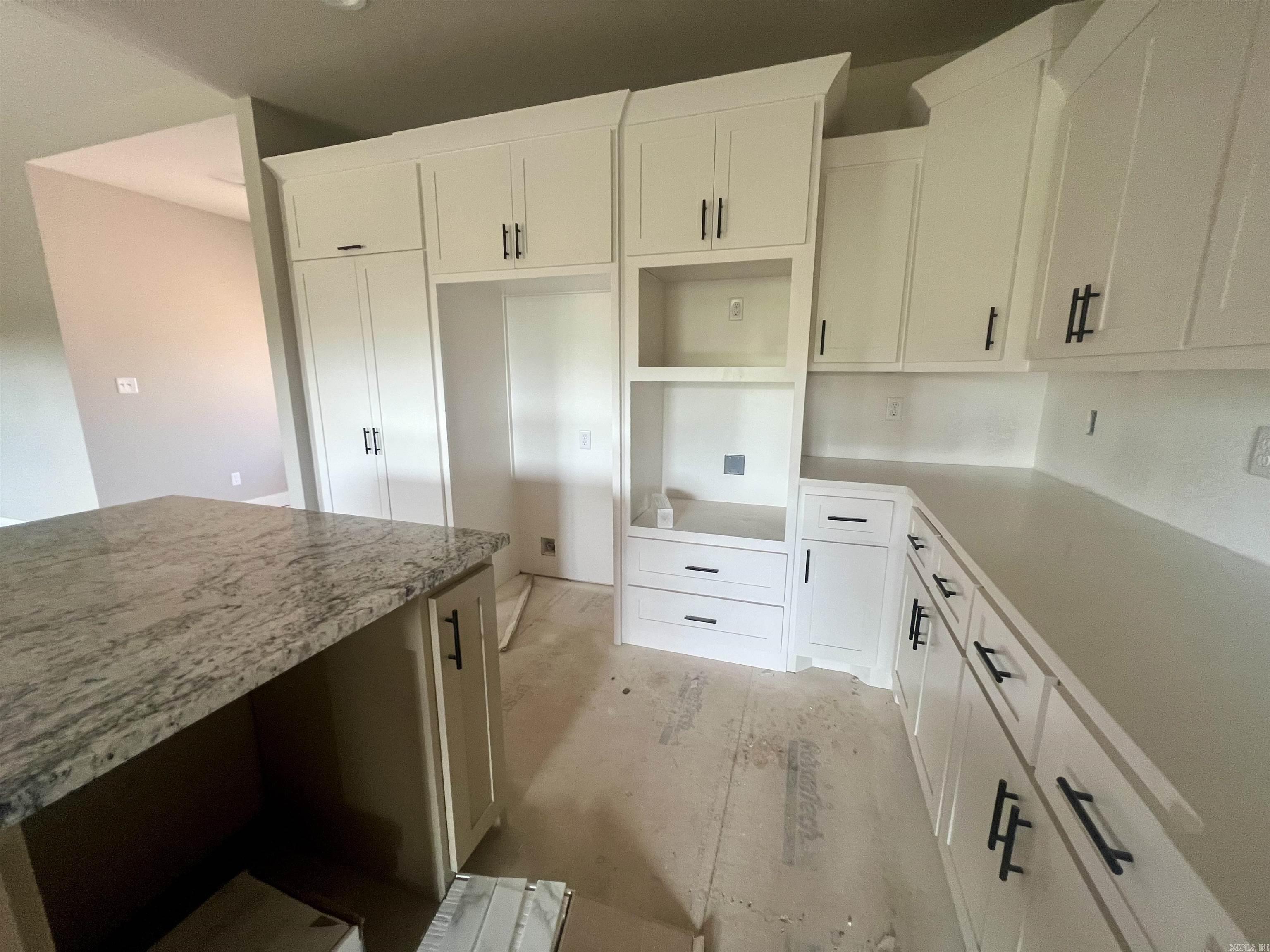 HUNTER HEIGHTS - Residential