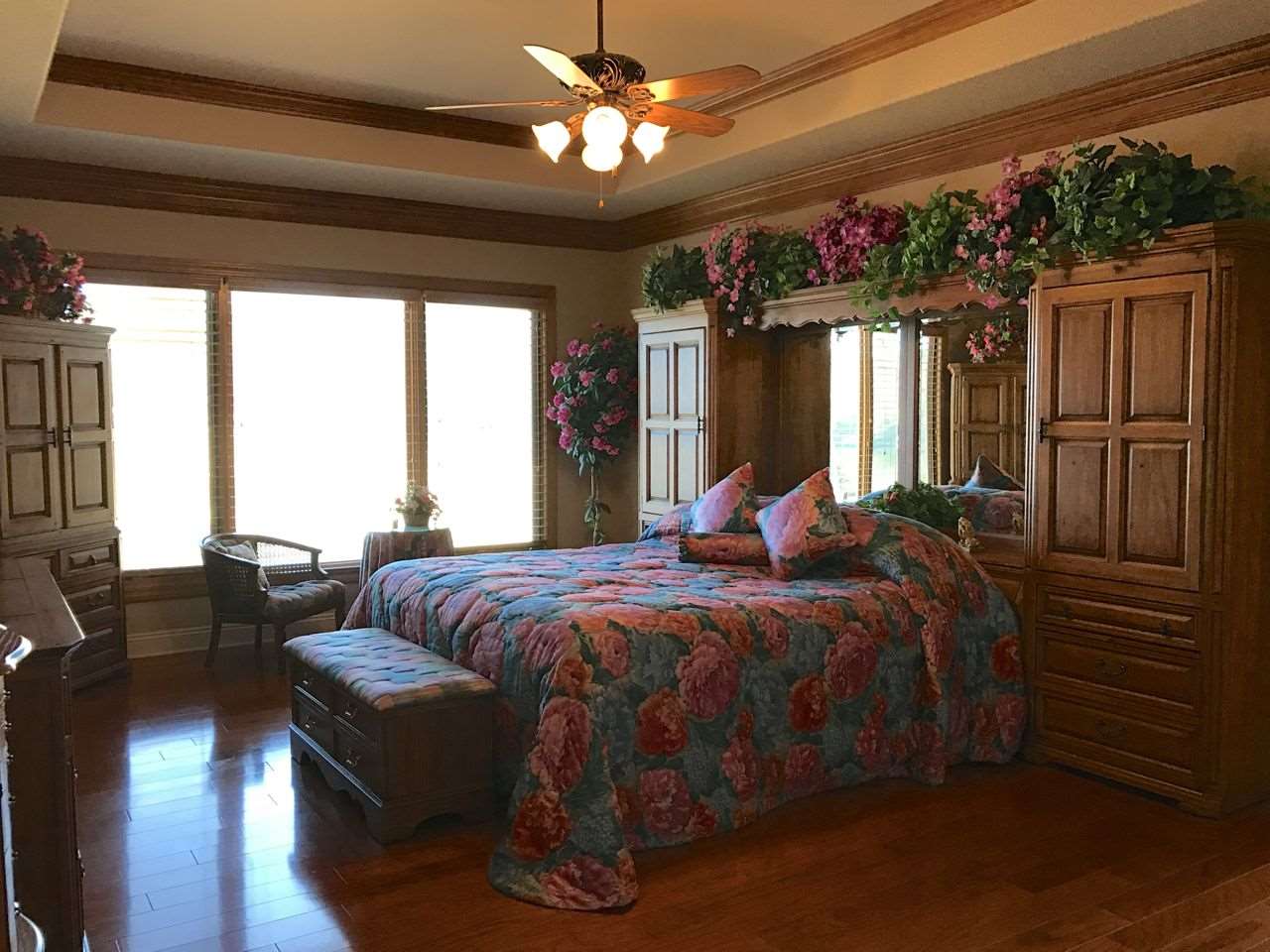 Isabella - Residential