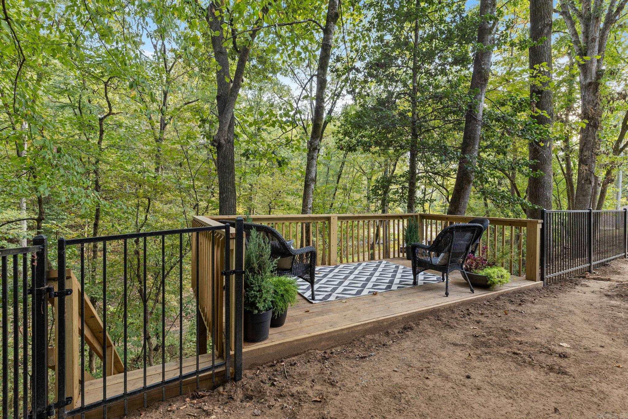 E F BLACK - Residential