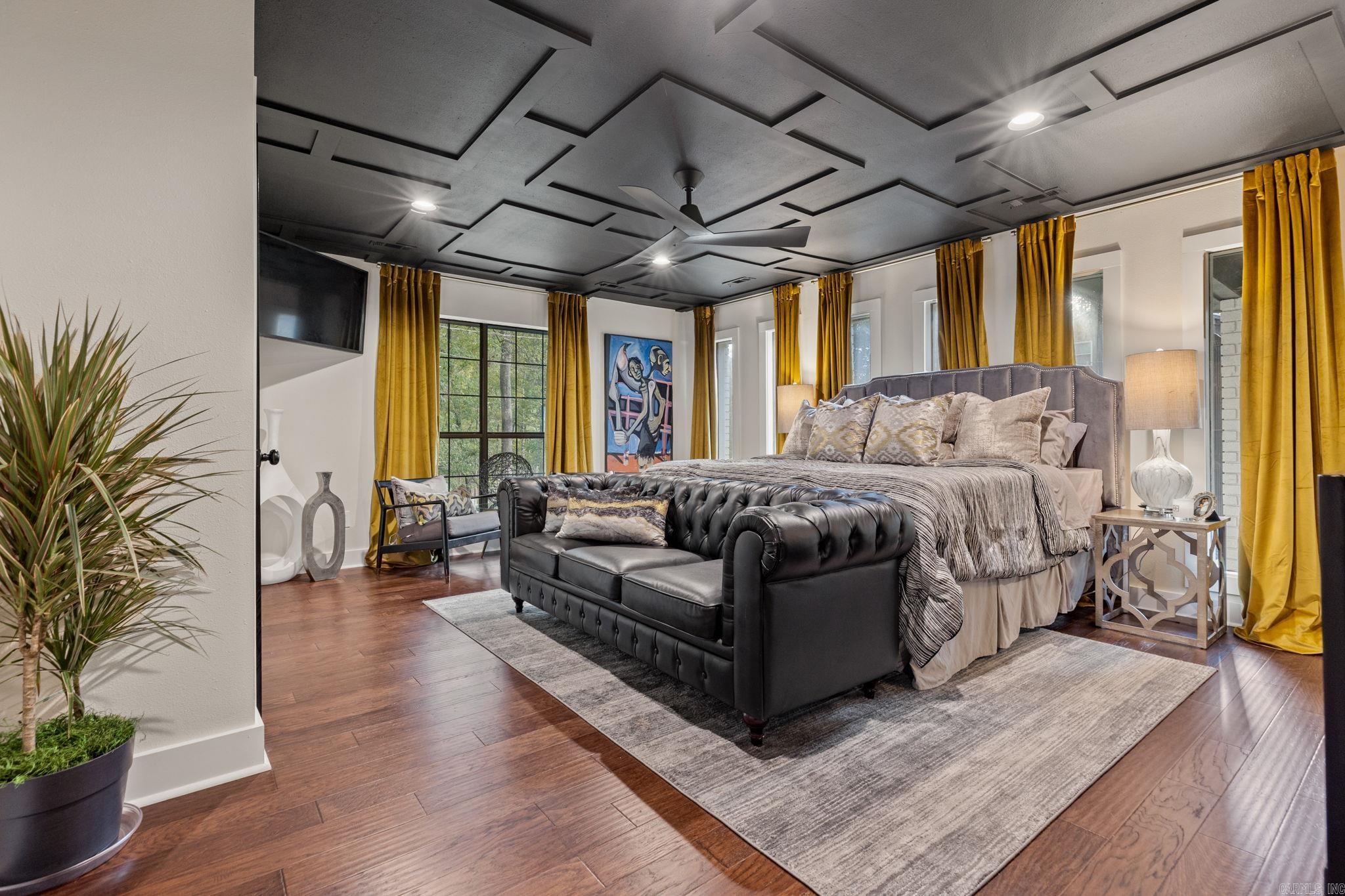 E F BLACK - Residential