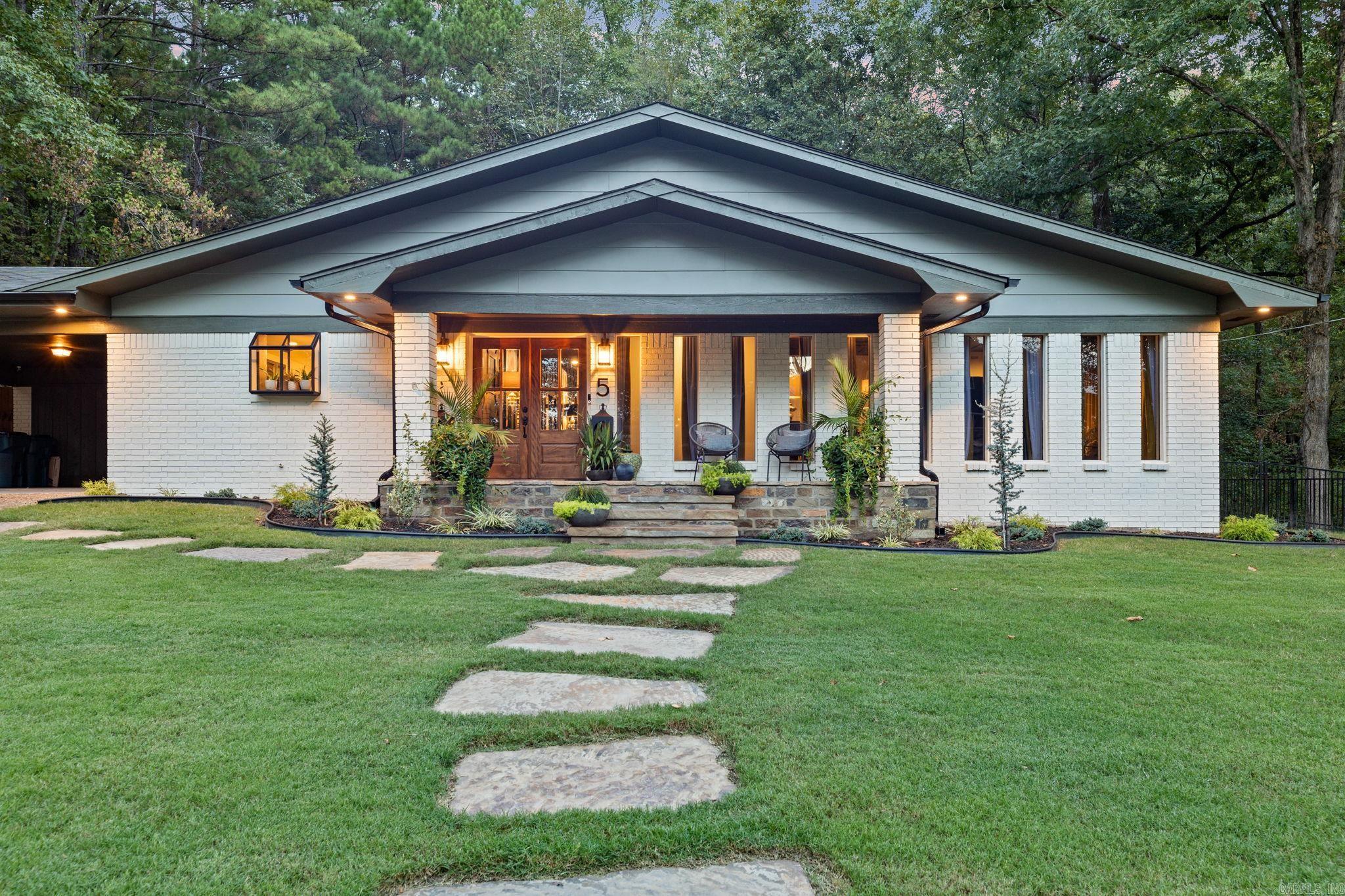 E F BLACK - Residential
