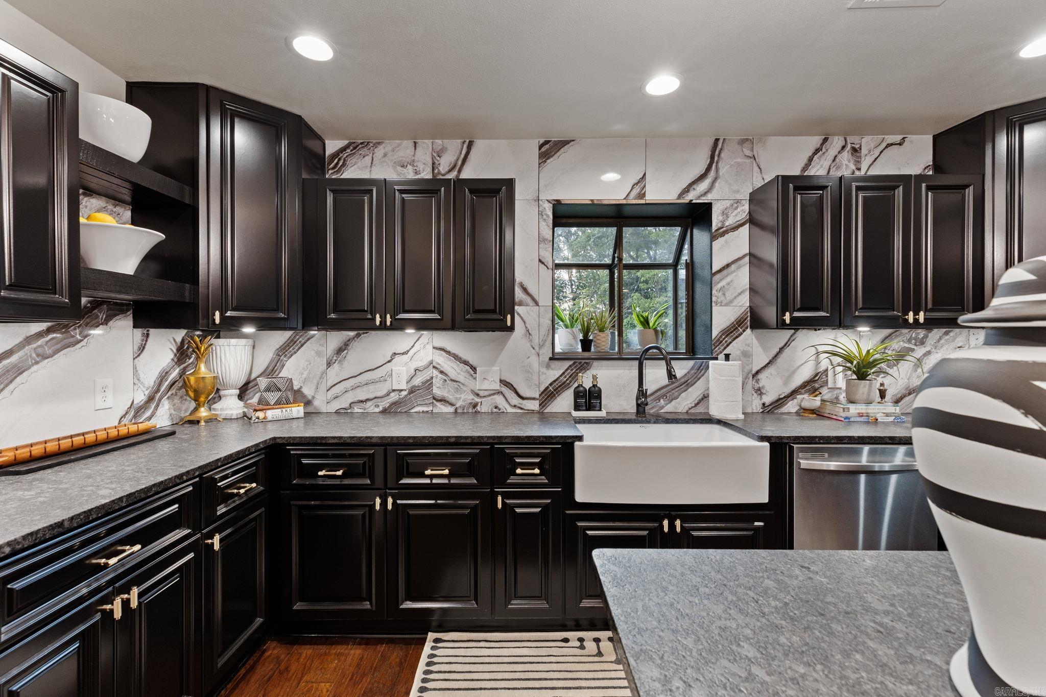 E F BLACK - Residential