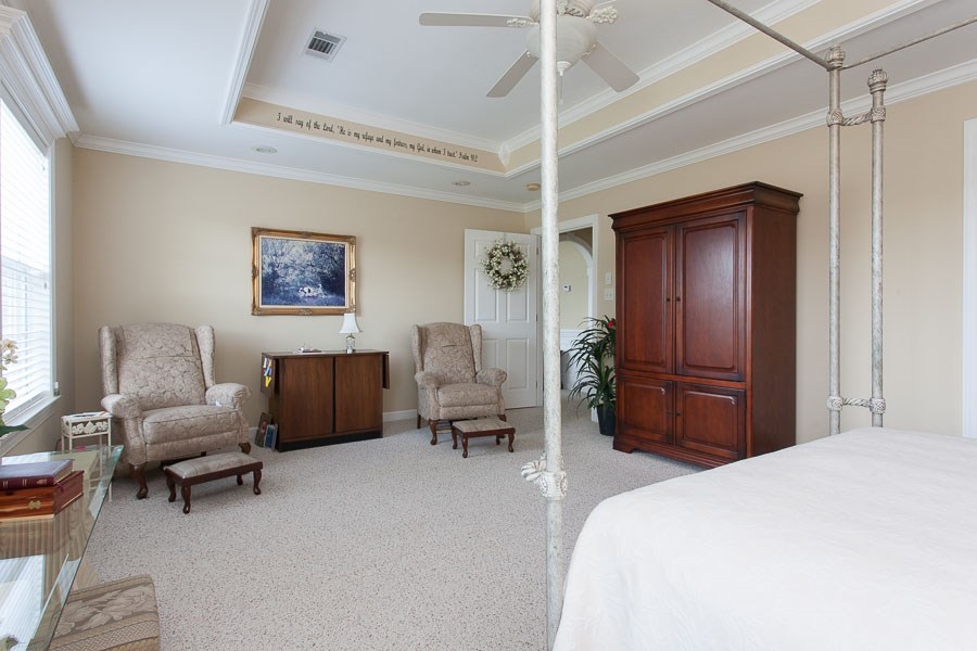 COUNTRY CLUB OF ARK THE - Residential