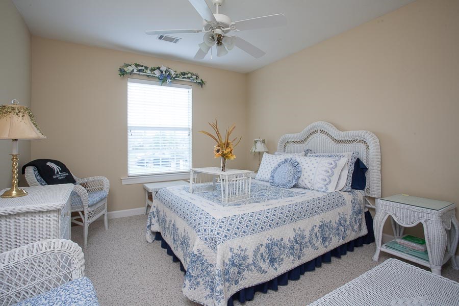 COUNTRY CLUB OF ARK THE - Residential