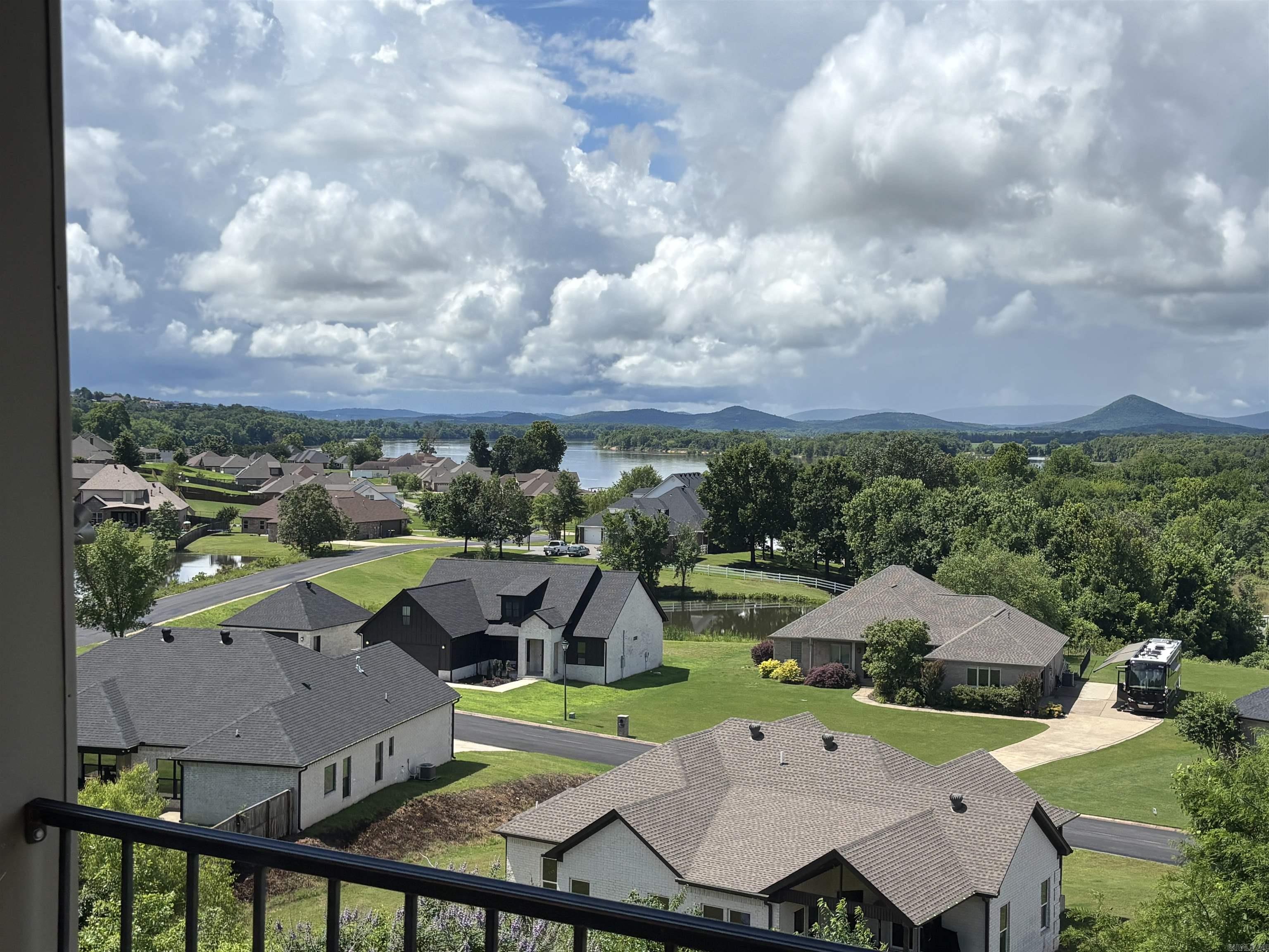 THE RIVER PLANTATION PH III - Residential