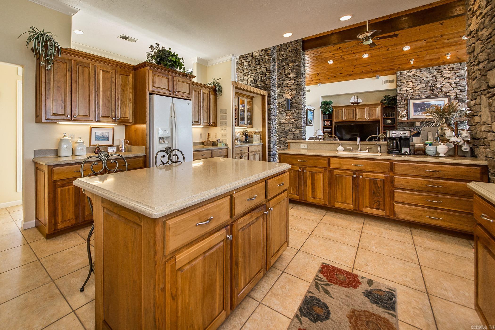 CLIFFVIEW TRACTS - Residential