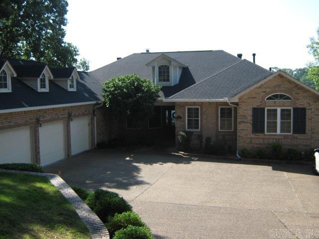 Sensational Stonegate Shores Home!  5BR/3B, 2 Half-Baths, Formals, Chef's Kitchen with Breafast Area and Morning Room.  Also, Game Room, Office, Hobby Area and Huge Workshop/Storage.  The Home is Beautifully Finished with Volume Ceilings Upstairs and Down, Incredible Floor Plan, 3 Fireplaces, Crown Moldings, Built-Ins, Wood, and Travertine.  Exceptional Views from the Entire Back of the House!!!!  Southerly Exposure, Just Off the Main Channel with 122 Feet of Gorgeous Frontage. Deep, Year Round Water.  Rock Seawall with Swimming Area, Boat Dock, Wonderful Decks, Gorgeous Landscaping with/ Sprinkler.  Subdivision has Gated Entrance, Pool w/Clubhouse, Tennis, Fenced Boat/Trailer Storage Area, Boat Launch and Playground.  Must See Property!  First Time on the Market.