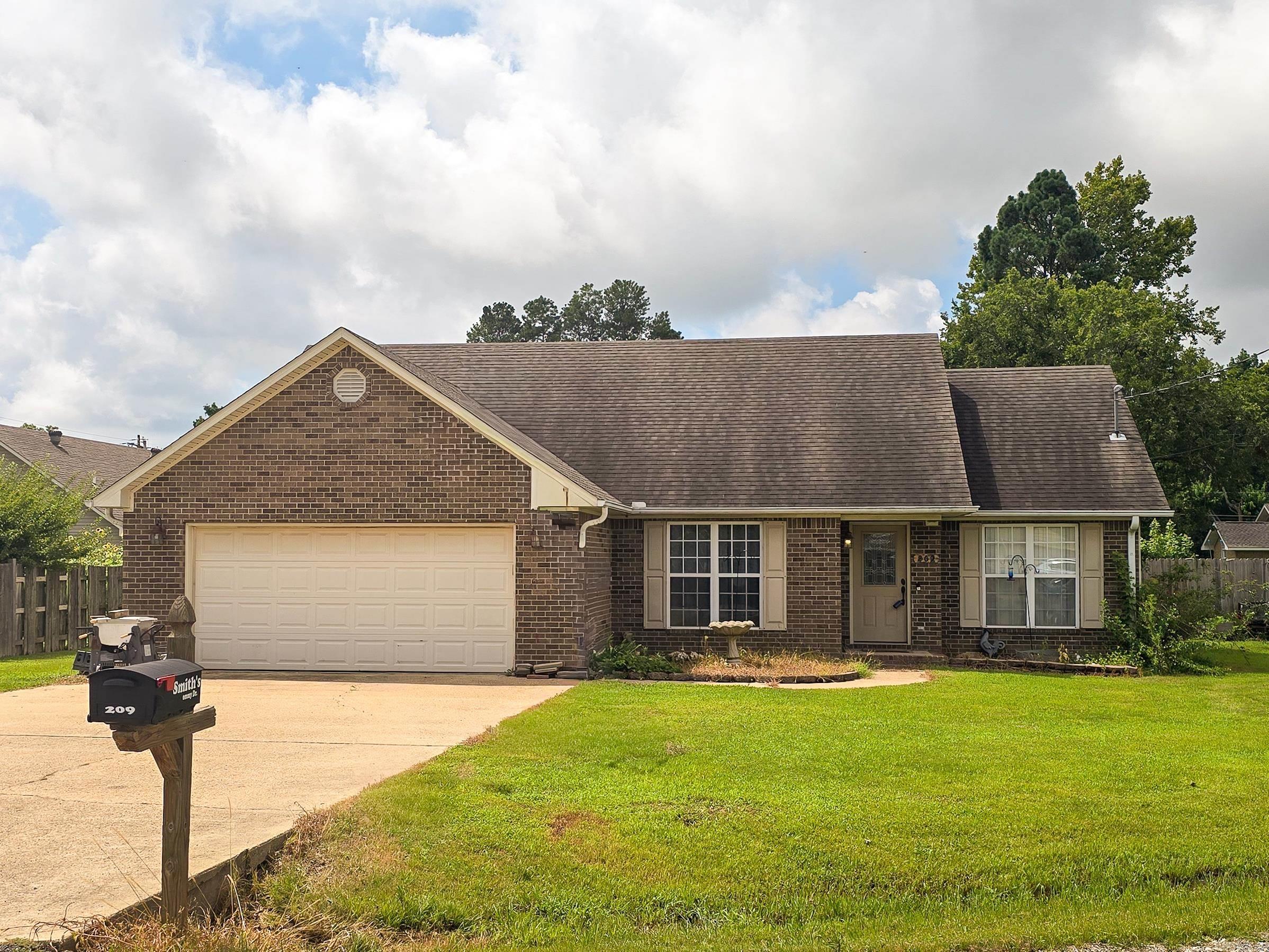 Len-Ford Village - Residential