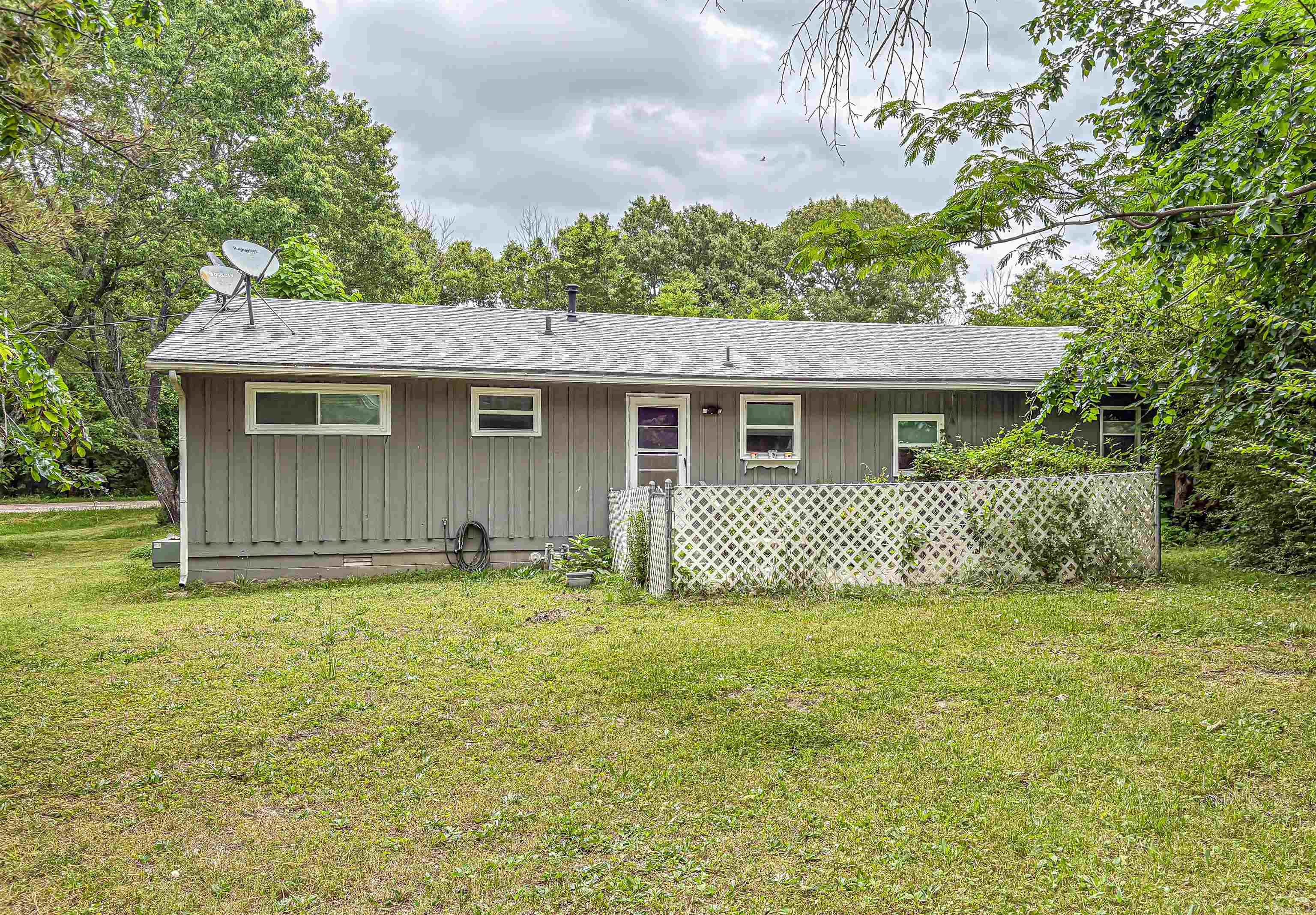 CEDAR TERRANCE - Residential