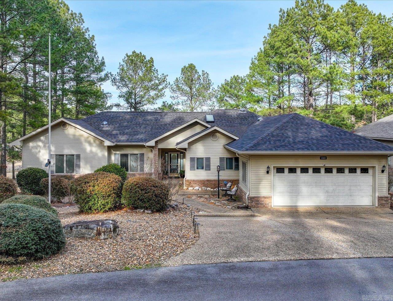 ALTA VISTA - Residential