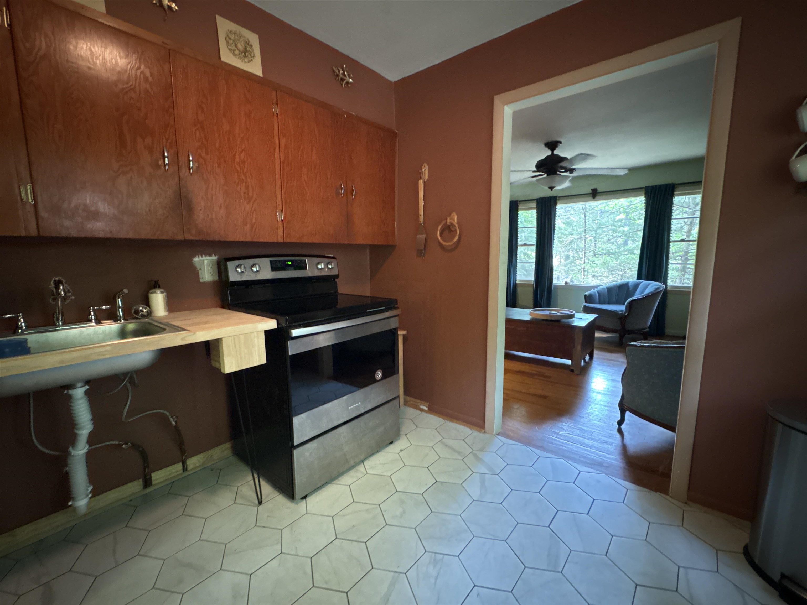 VALLEY HEIGHTS - Residential
