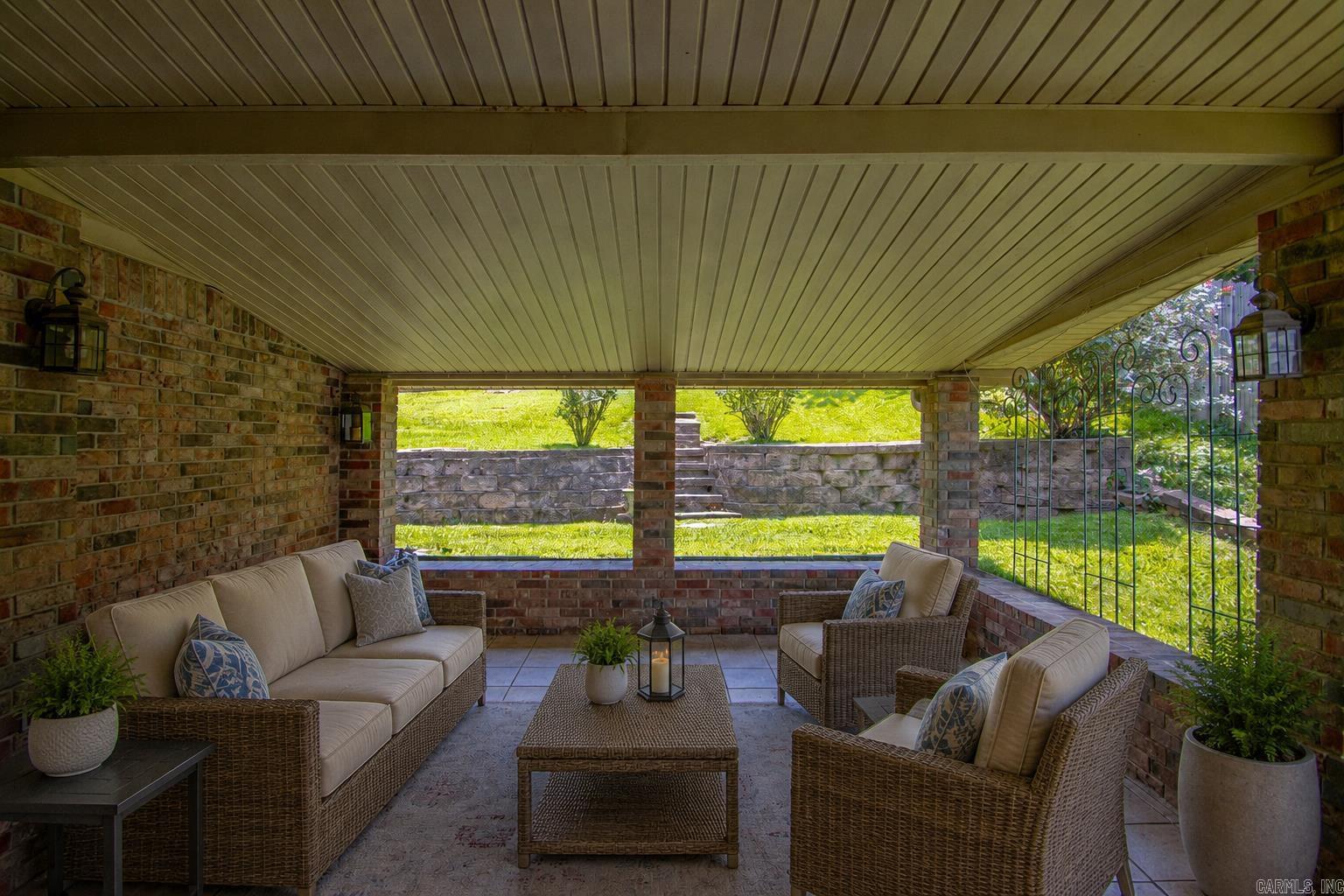 PLEASANT FOREST - Residential