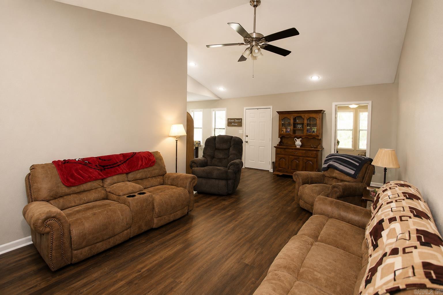 COZY ACRES - Residential