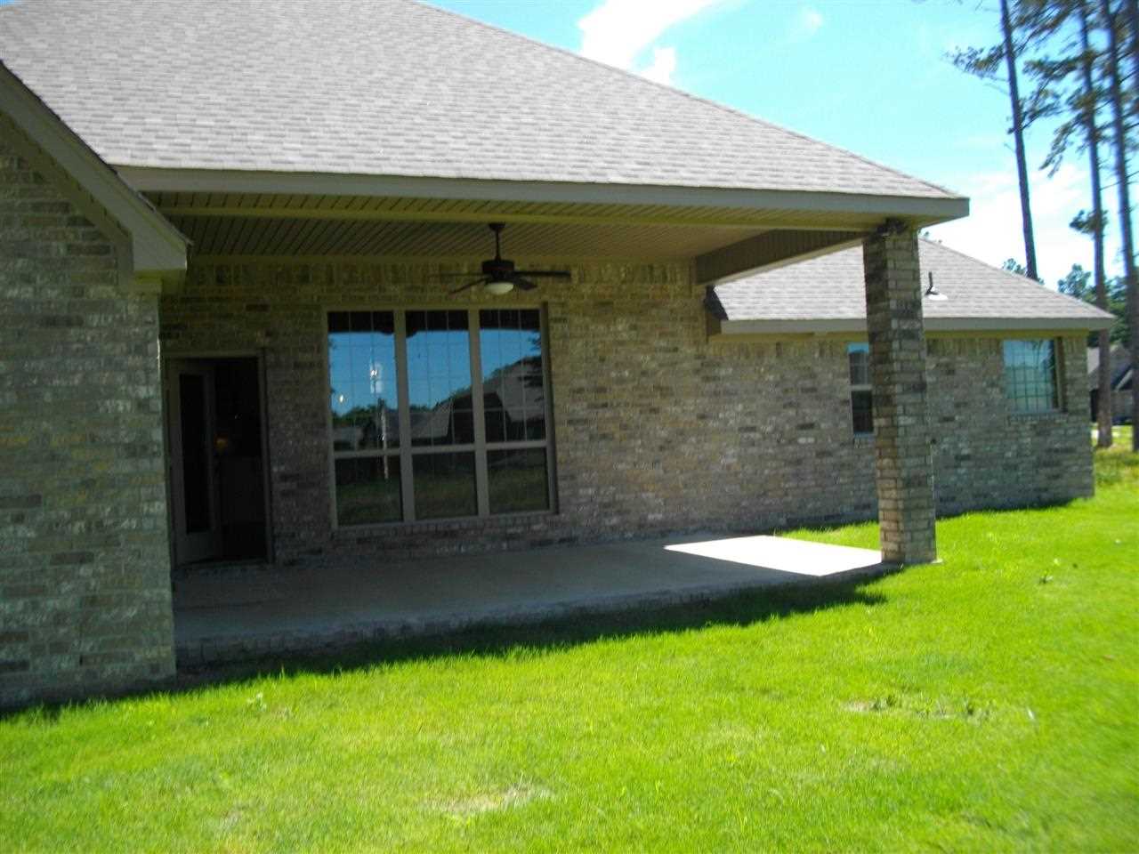 COUNTRY CLUB OF ARK THE - Residential