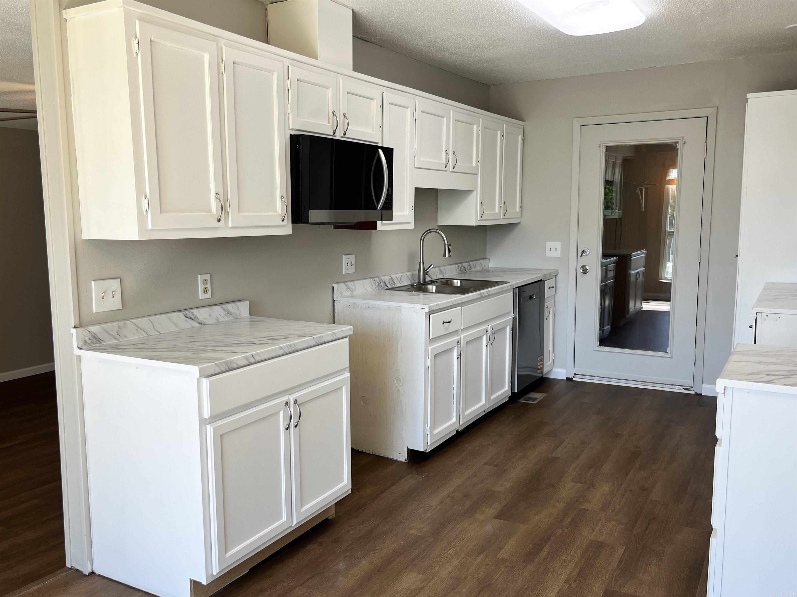 Huskey - Residential