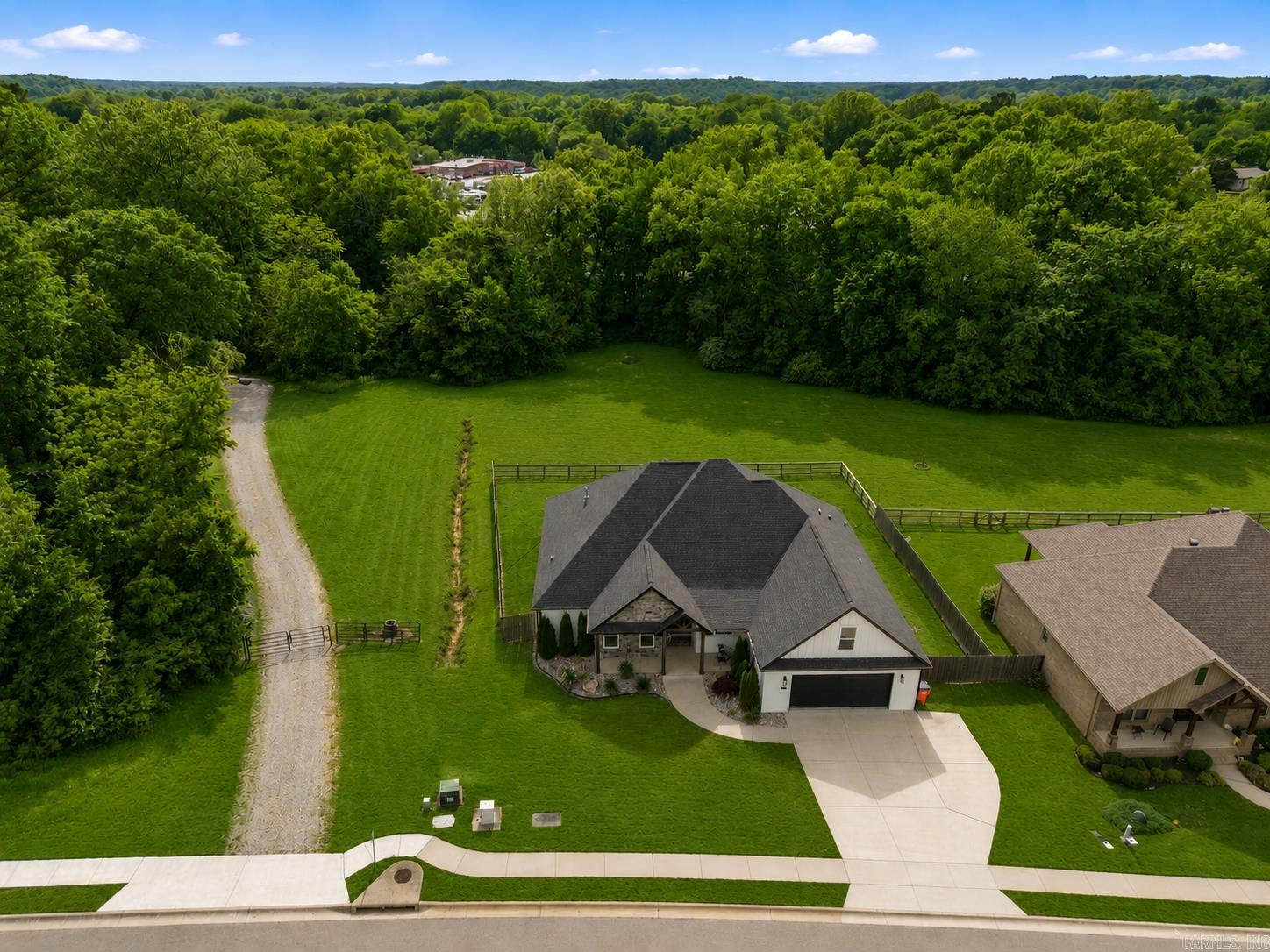 COLDWATER CREEK - Residential