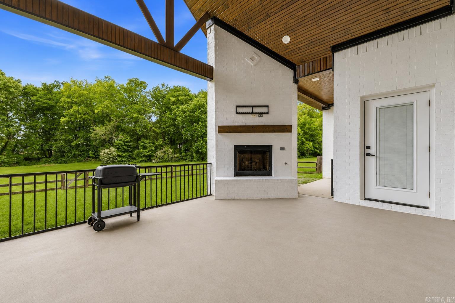COLDWATER CREEK - Residential