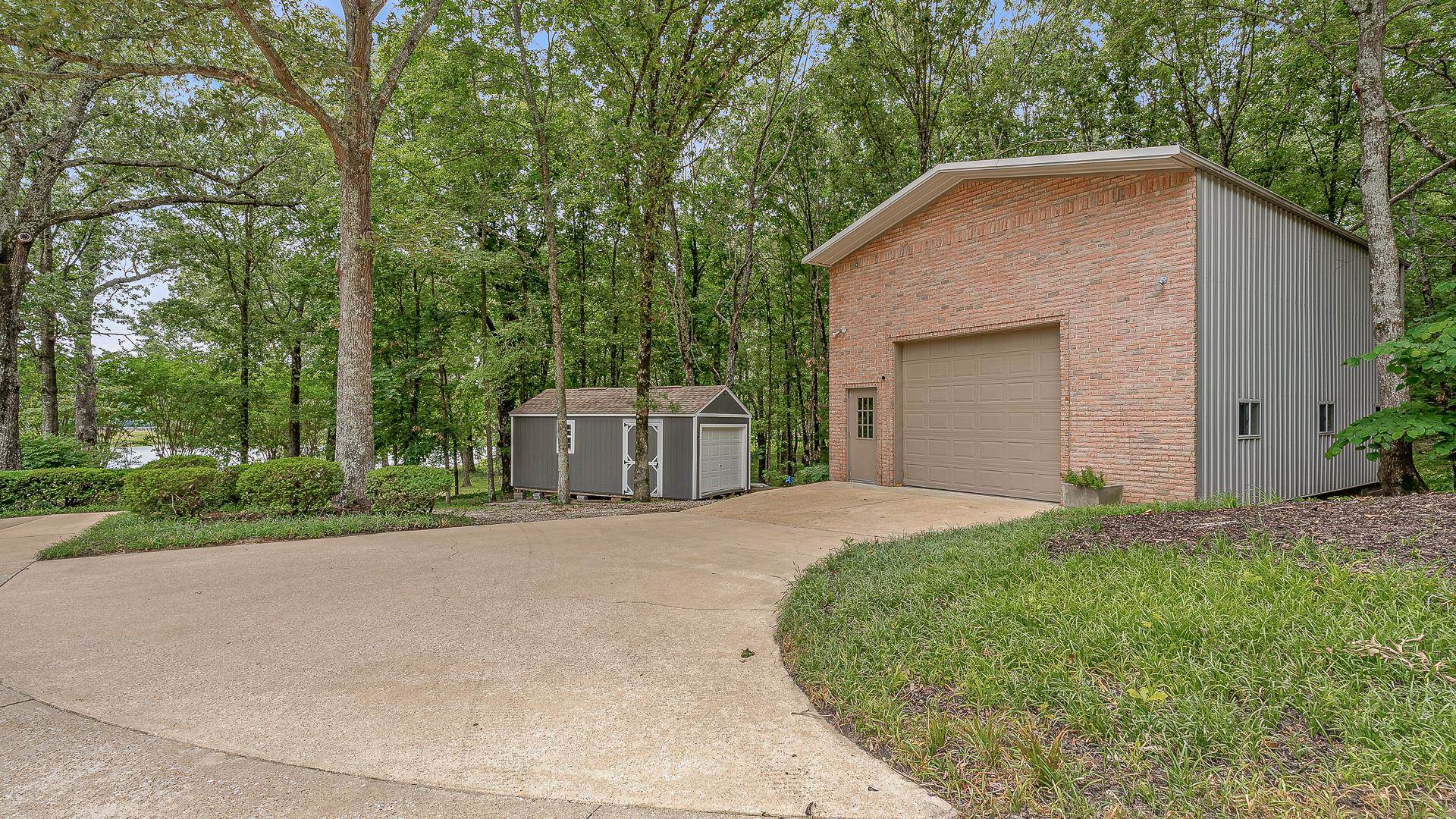 BIG CREEK FARMS - Residential