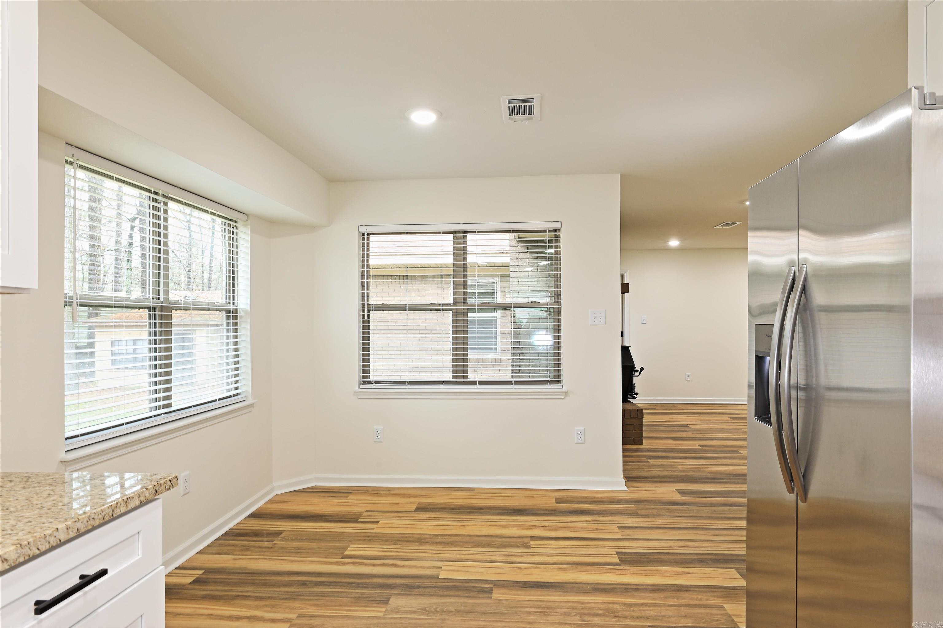 ROLLING HILLS EAST - Residential