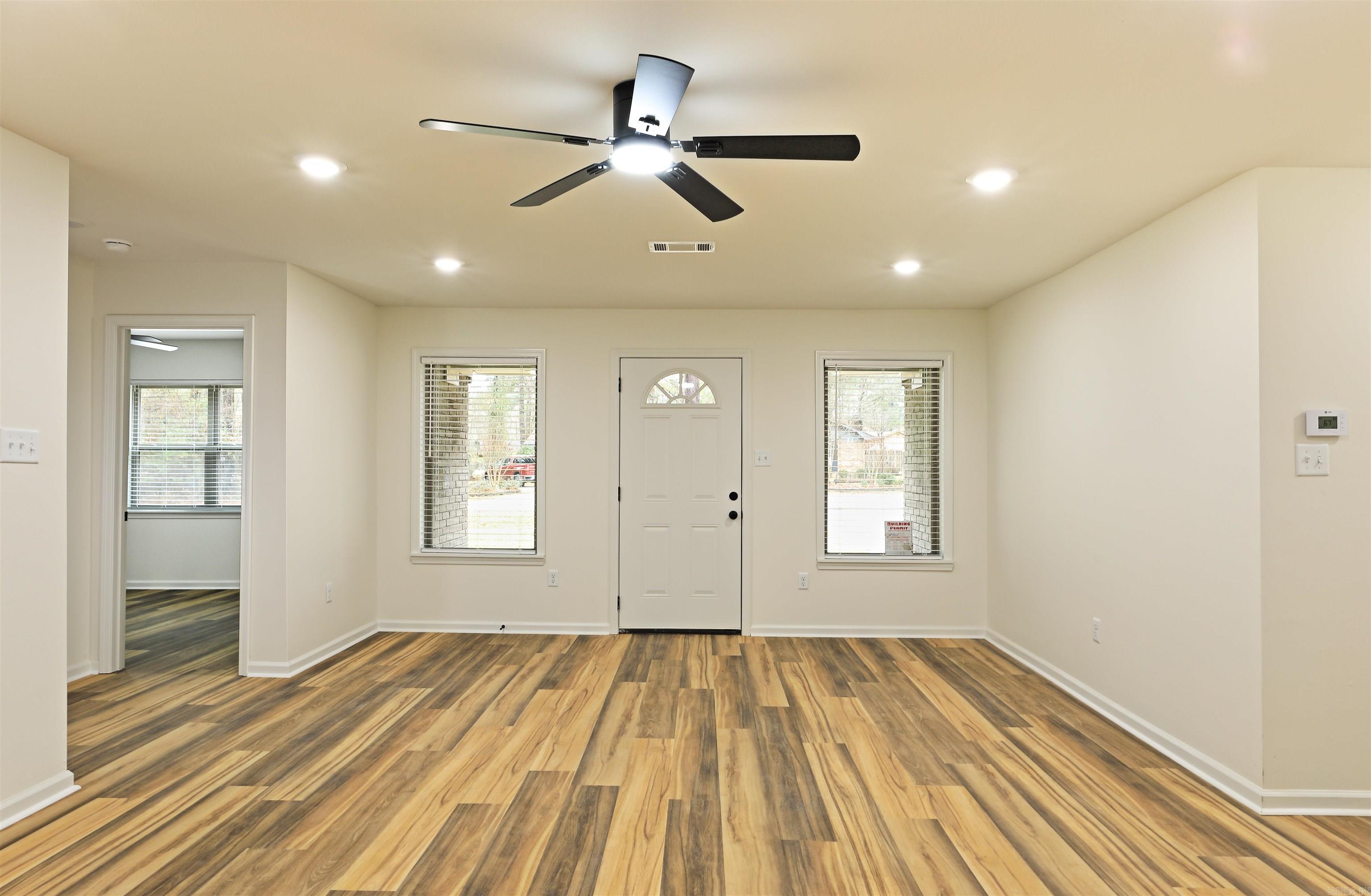 ROLLING HILLS EAST - Residential