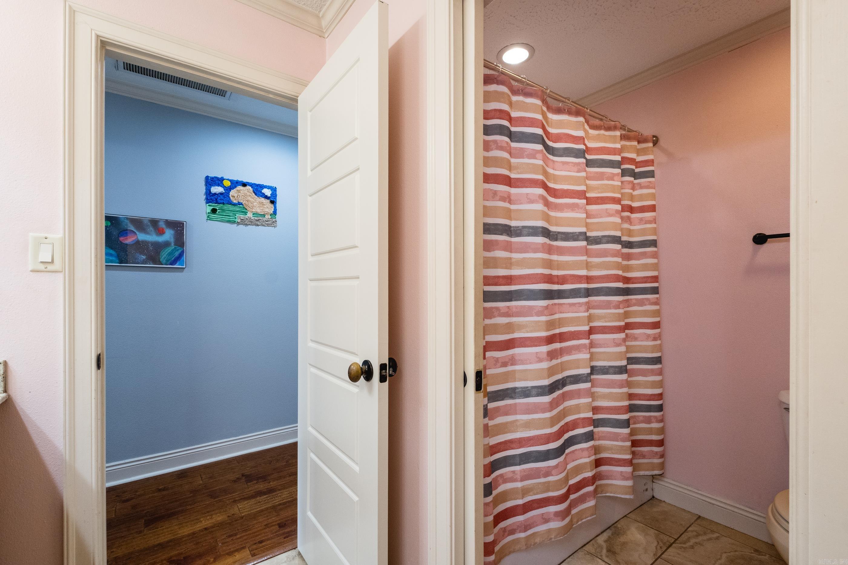THE WOODLANDS - Residential