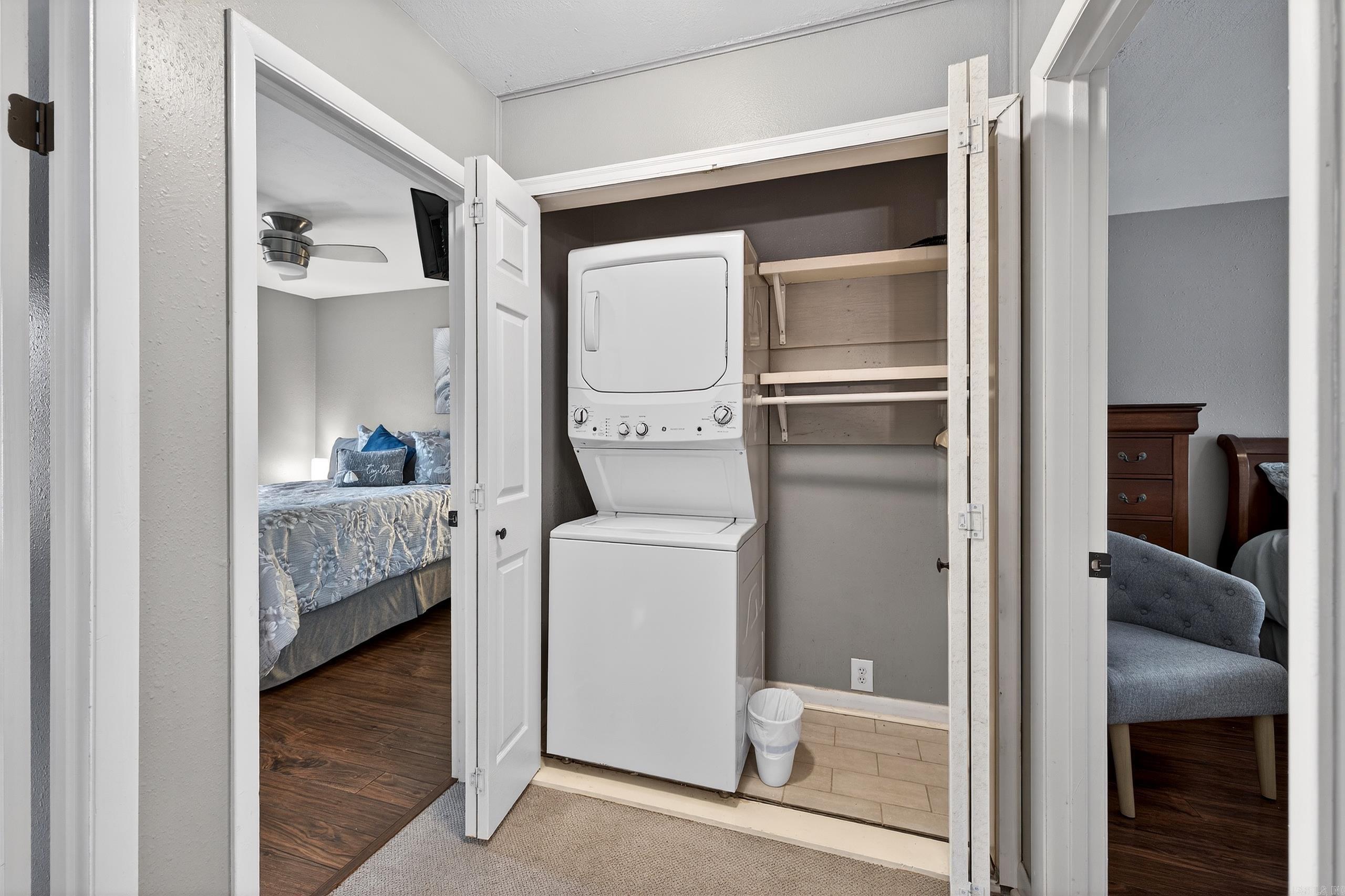 Desoto Courts Townhouse - Residential