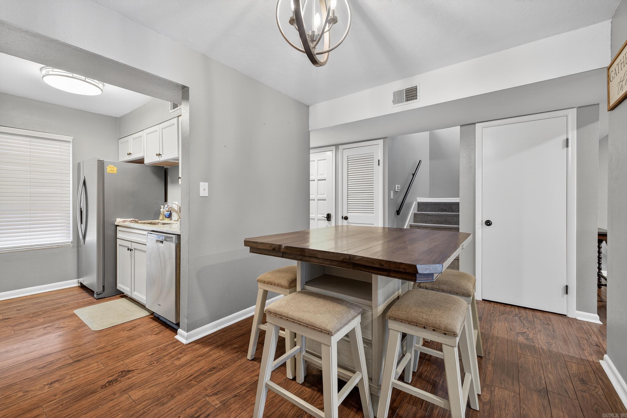 Desoto Courts Townhouse - Residential