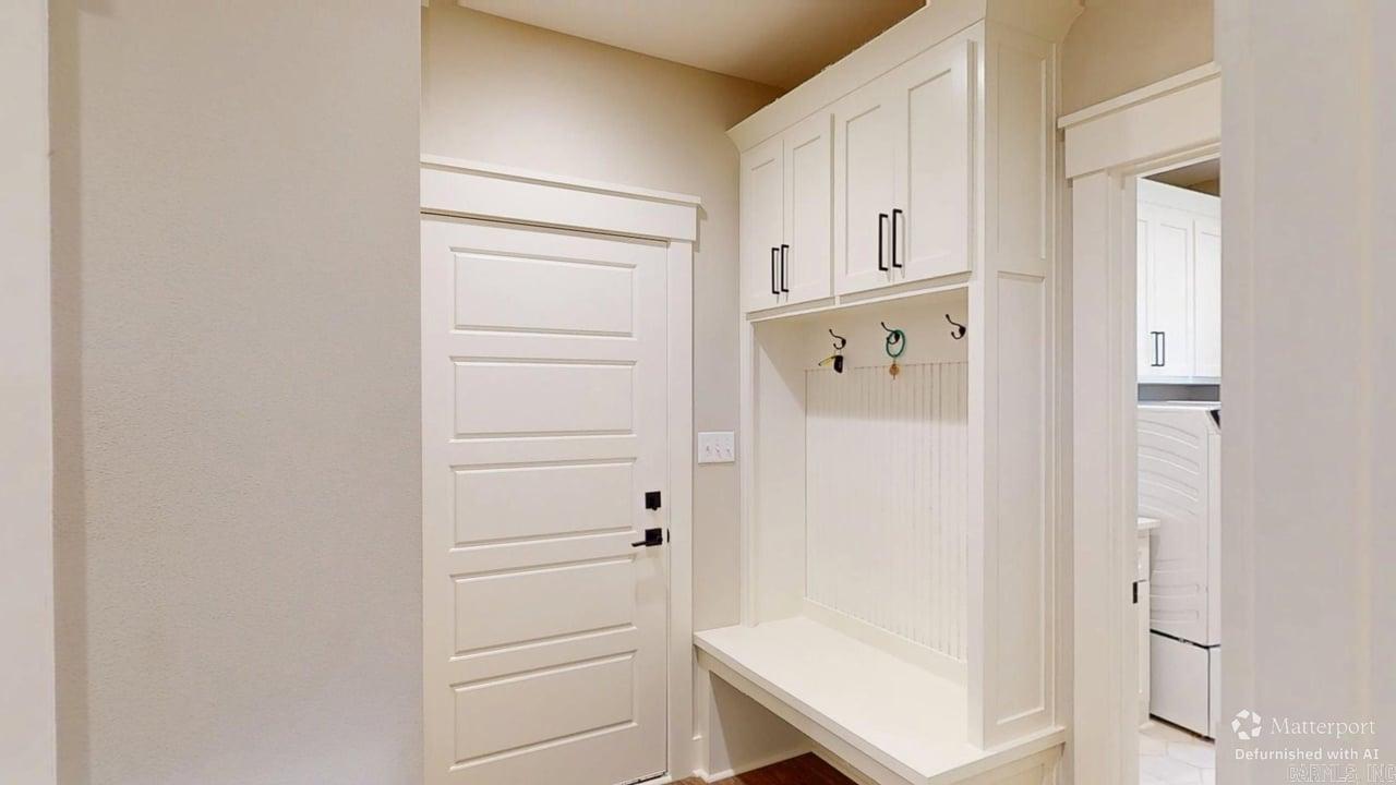 IVY PLACE - Residential