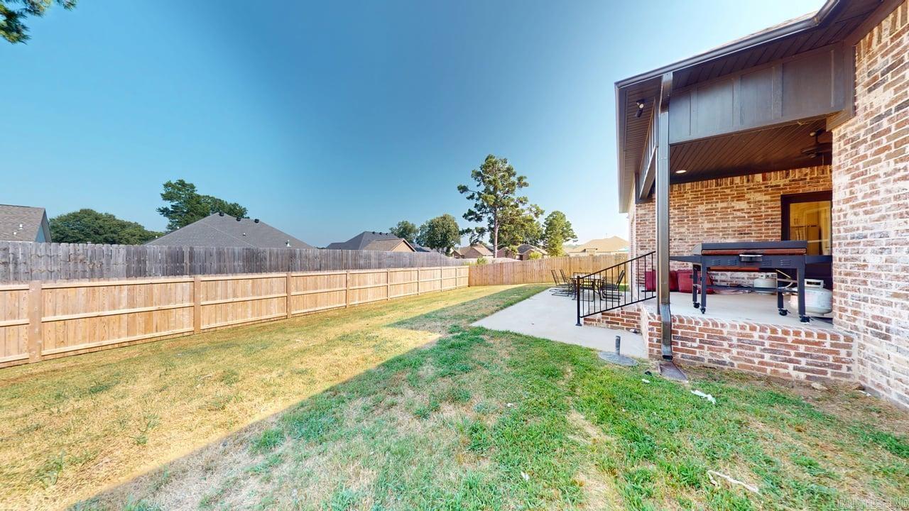 IVY PLACE - Residential