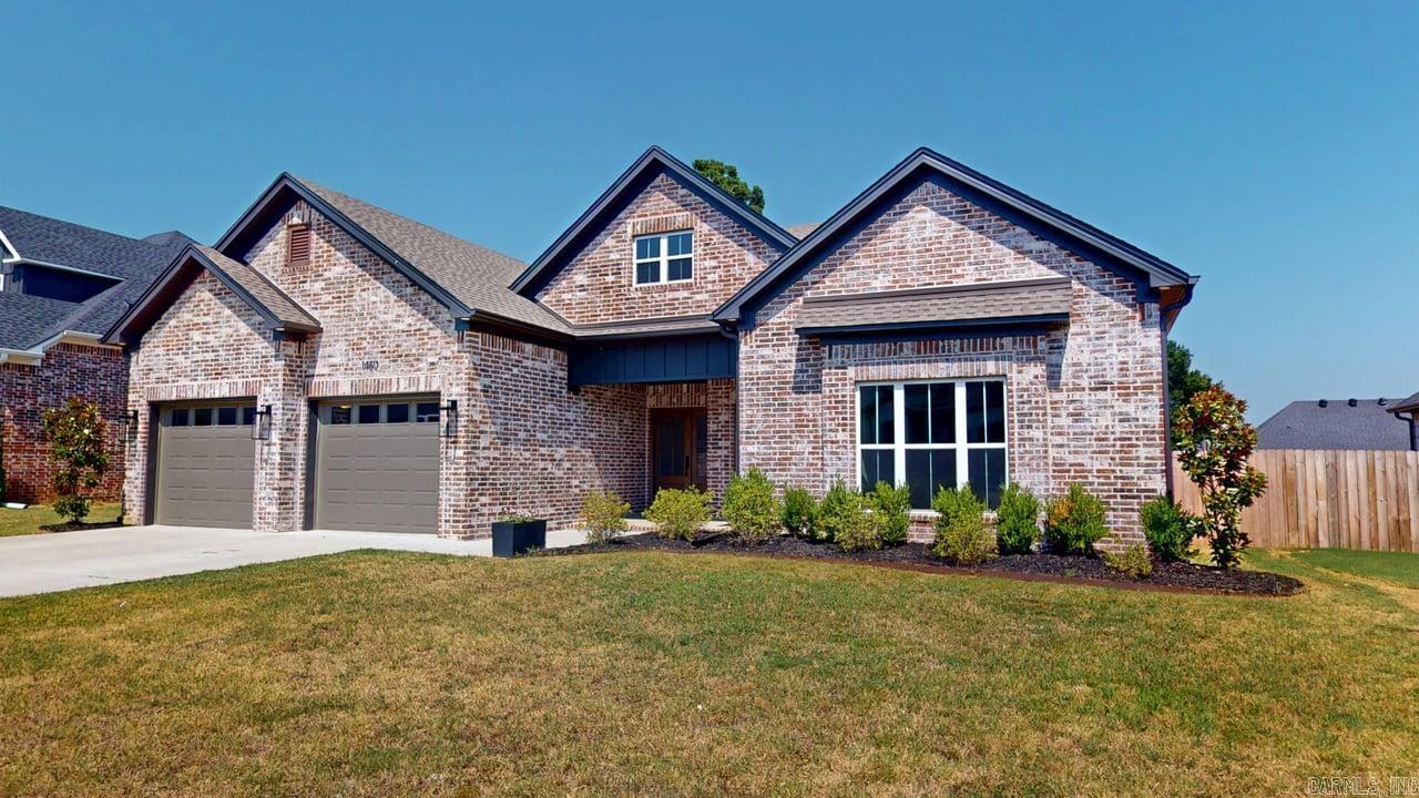 IVY PLACE - Residential
