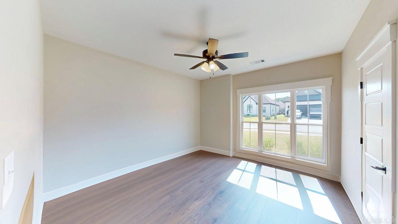 IVY PLACE - Residential