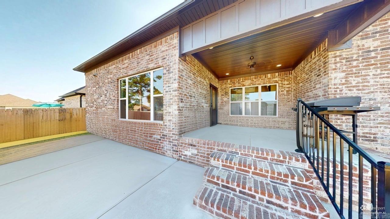 IVY PLACE - Residential